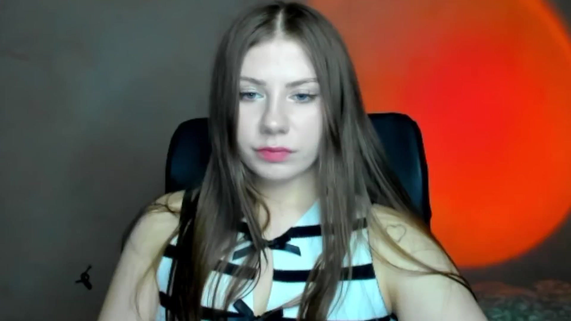 Gallery image thumbnail from FlyingDream's myfreecams stream on, 04/13/2026, 17:53 image 7 of 20