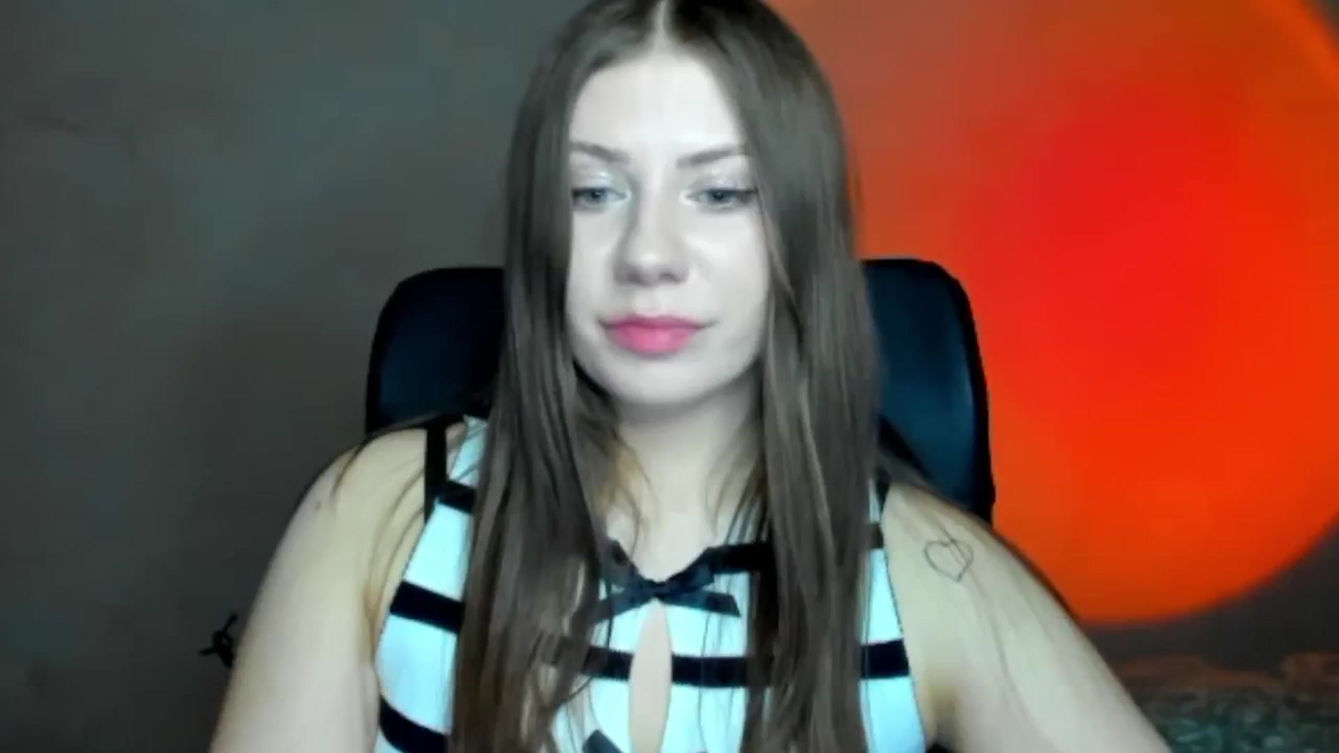 Gallery image thumbnail from FlyingDream's myfreecams stream on, 04/13/2026, 17:53 image 20 of 20