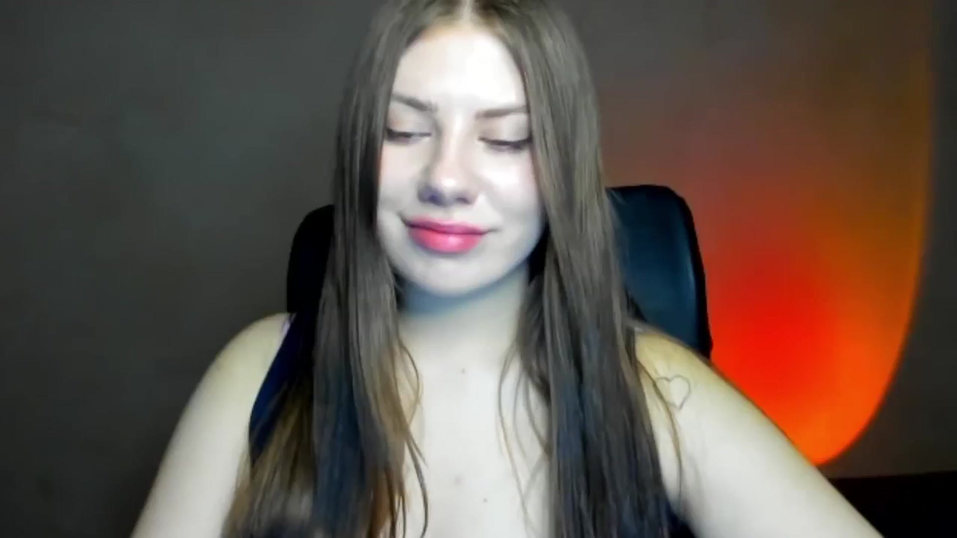 Gallery image thumbnail from FlyingDream's myfreecams stream on, 04/16/2026, 17:23 image 20 of 20