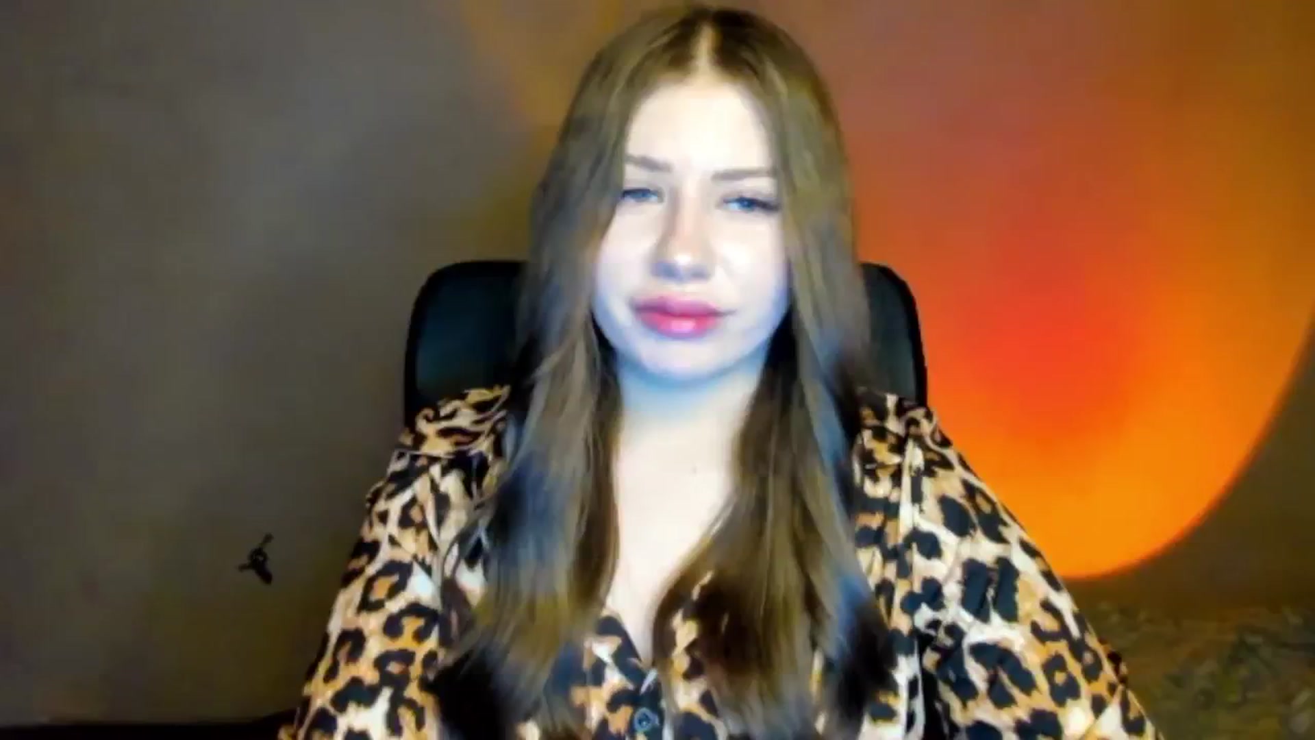 Gallery image thumbnail from FlyingDream's myfreecams stream on, 04/20/2026, 17:02 image 14 of 20