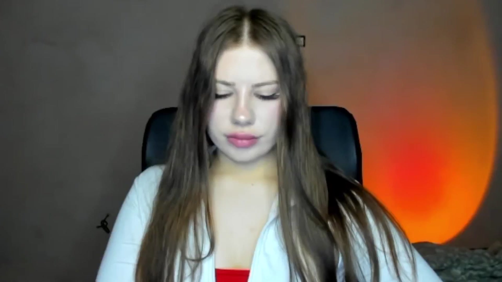 Gallery image thumbnail from FlyingDream's myfreecams stream on, 04/21/2026, 17:31 image 10 of 20