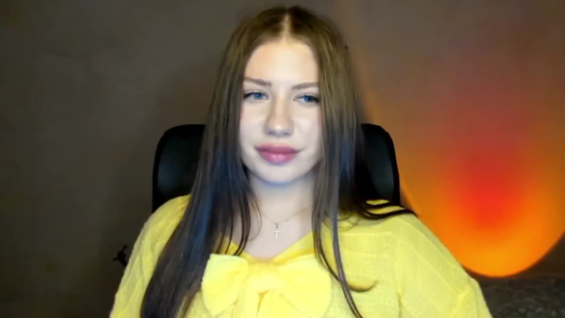 Gallery image thumbnail from FlyingDream's myfreecams stream on, 04/22/2026, 17:04 image 10 of 20