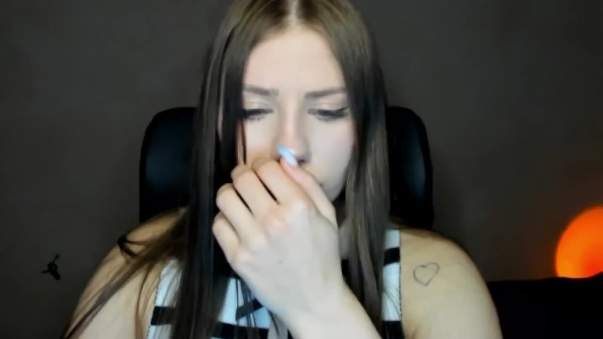 Gallery image thumbnail from FlyingDream's myfreecams stream on, 05/02/2026, 16:51 image 14 of 20