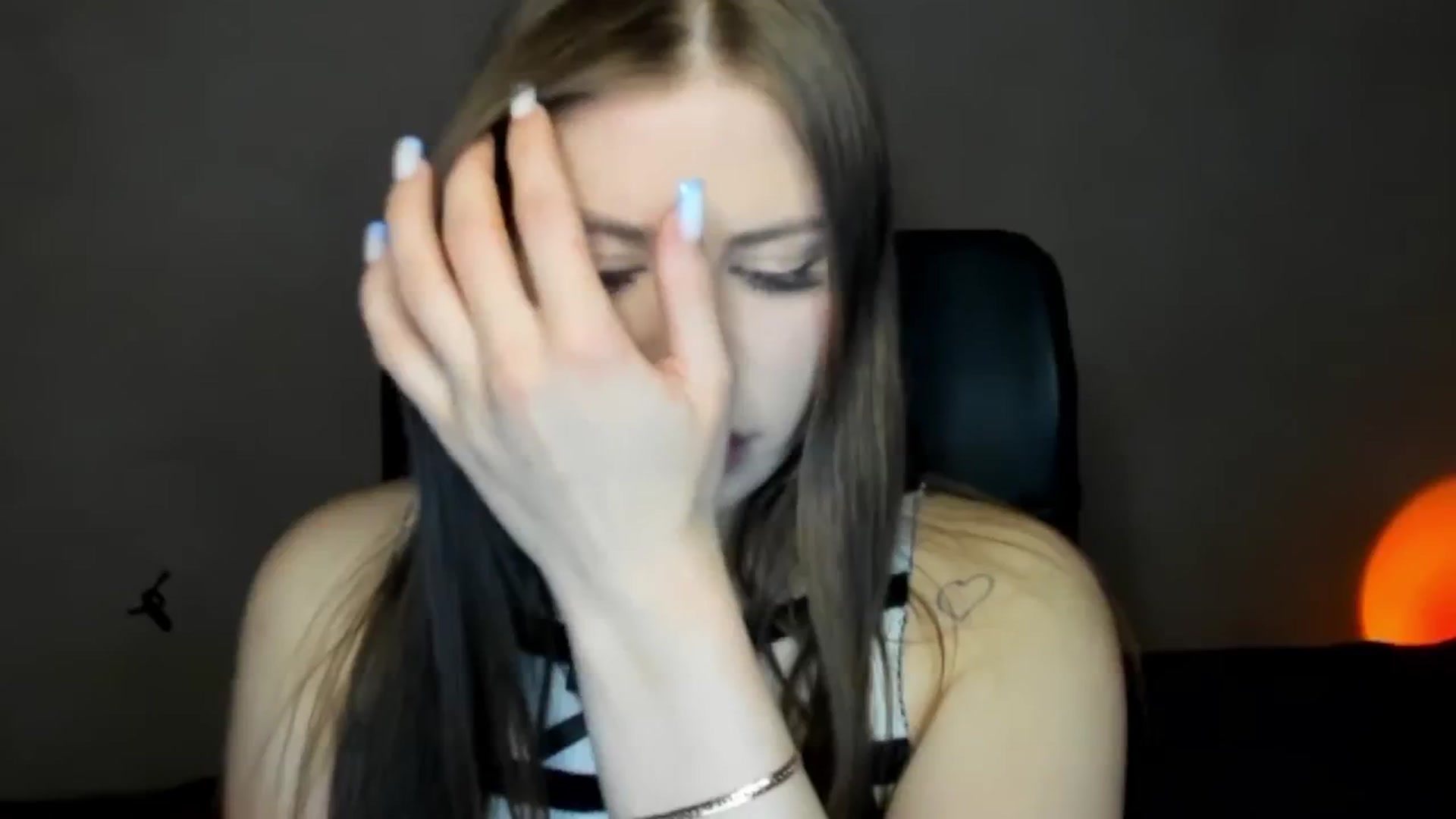 Gallery image thumbnail from FlyingDream's myfreecams stream on, 05/02/2026, 16:51 image 2 of 20