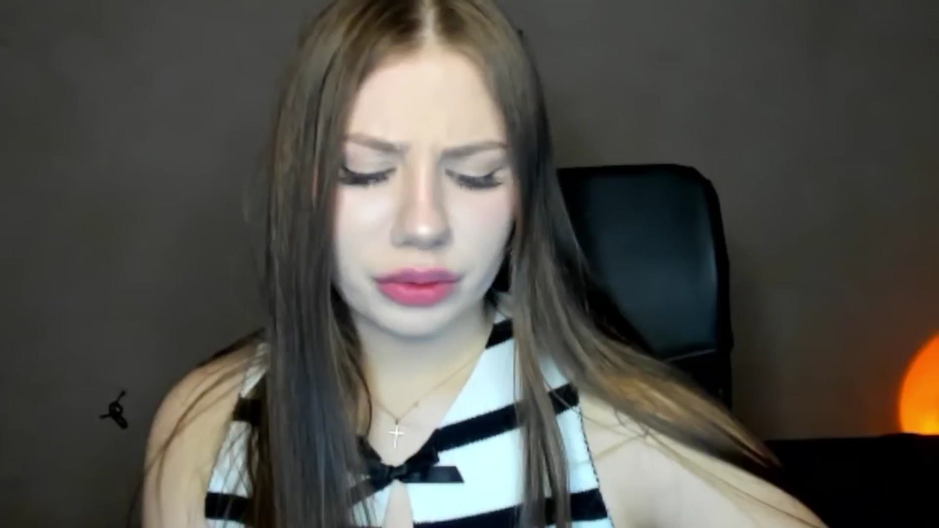 Gallery image thumbnail from FlyingDream's myfreecams stream on, 05/02/2026, 16:51 image 12 of 20