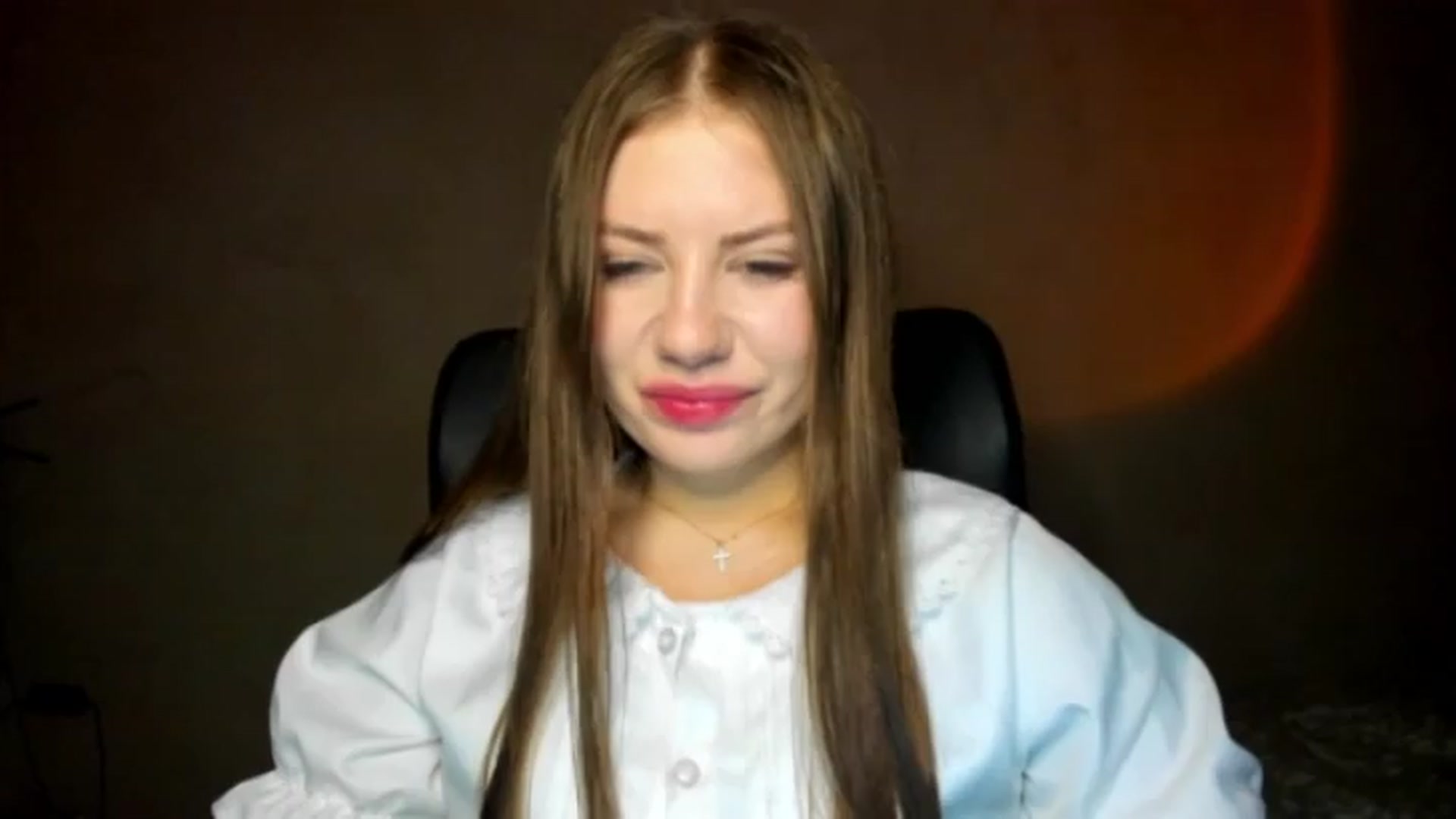 Gallery image thumbnail from FlyingDream's myfreecams stream on, 05/15/2026, 19:03 image 18 of 20