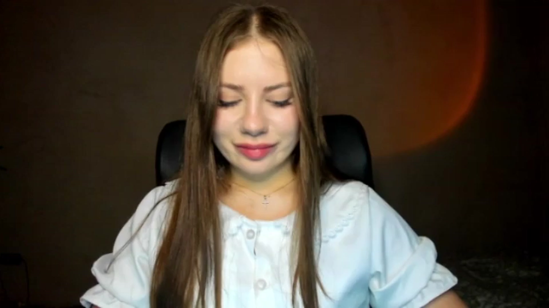 Gallery image thumbnail from FlyingDream's myfreecams stream on, 05/15/2026, 19:03 image 1 of 20