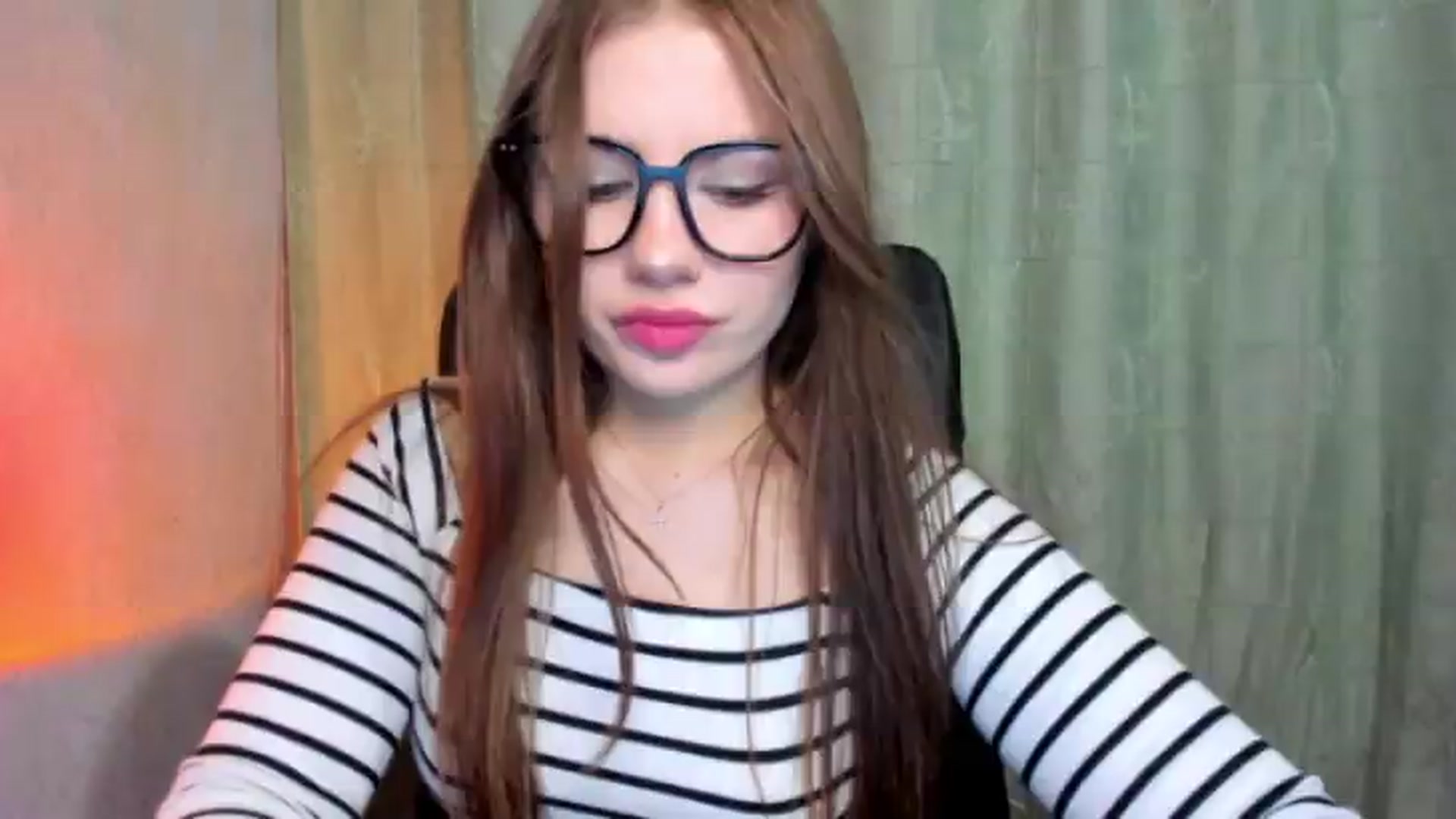 Gallery image thumbnail from FlyingDream's myfreecams stream on, 05/21/2026, 18:58 image 8 of 20
