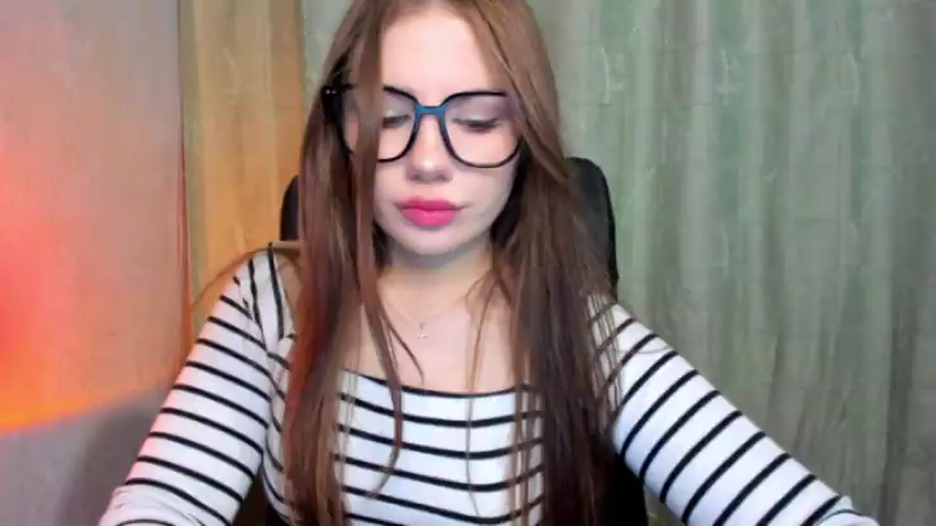 Gallery image thumbnail from FlyingDream's myfreecams stream on, 05/21/2026, 18:58 image 10 of 20