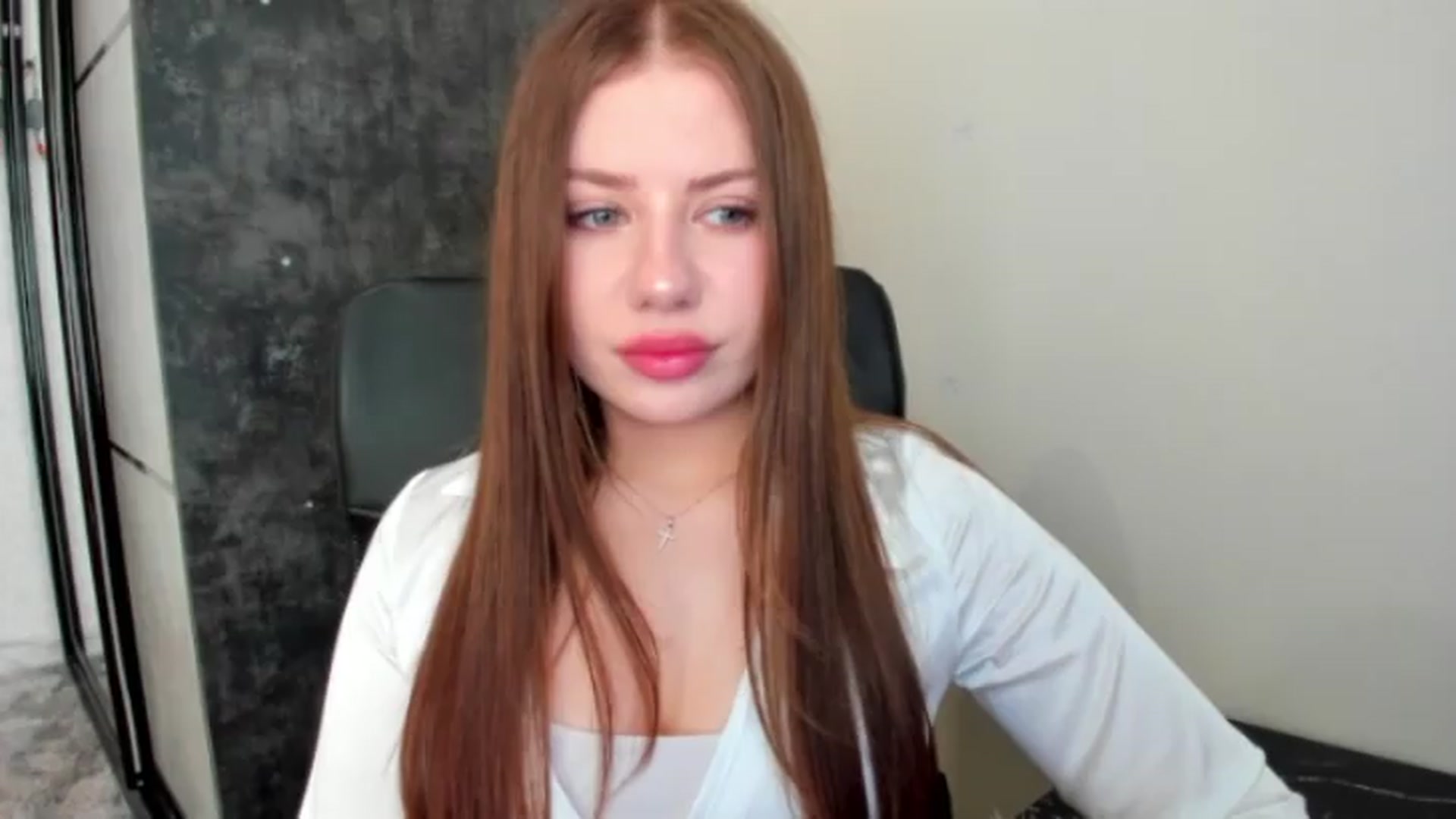 Gallery image thumbnail from FlyingDream's myfreecams stream on, 05/24/2026, 13:30 image 1 of 20