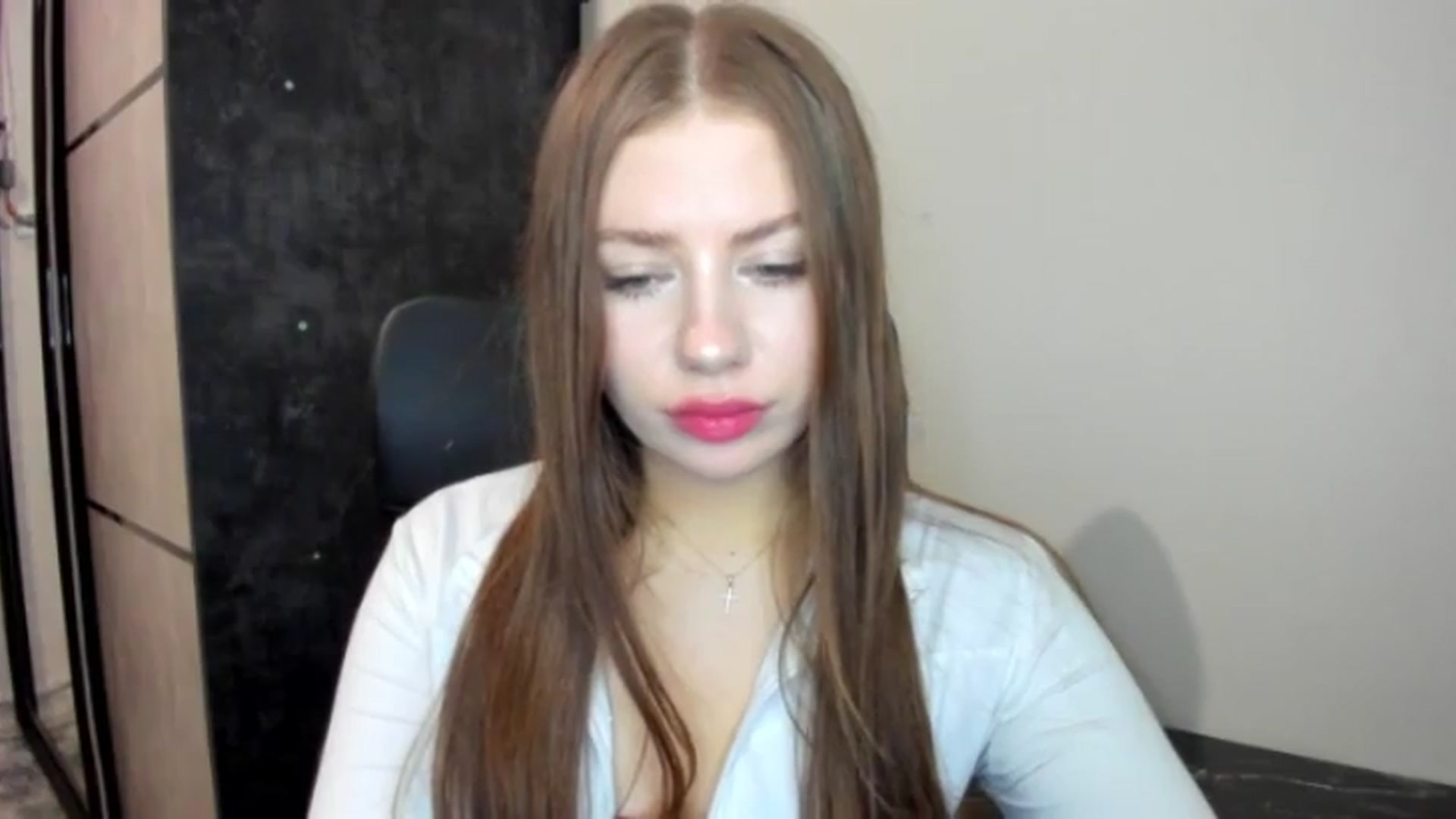 Gallery image thumbnail from FlyingDream's myfreecams stream on, 05/28/2026, 19:52 image 15 of 20