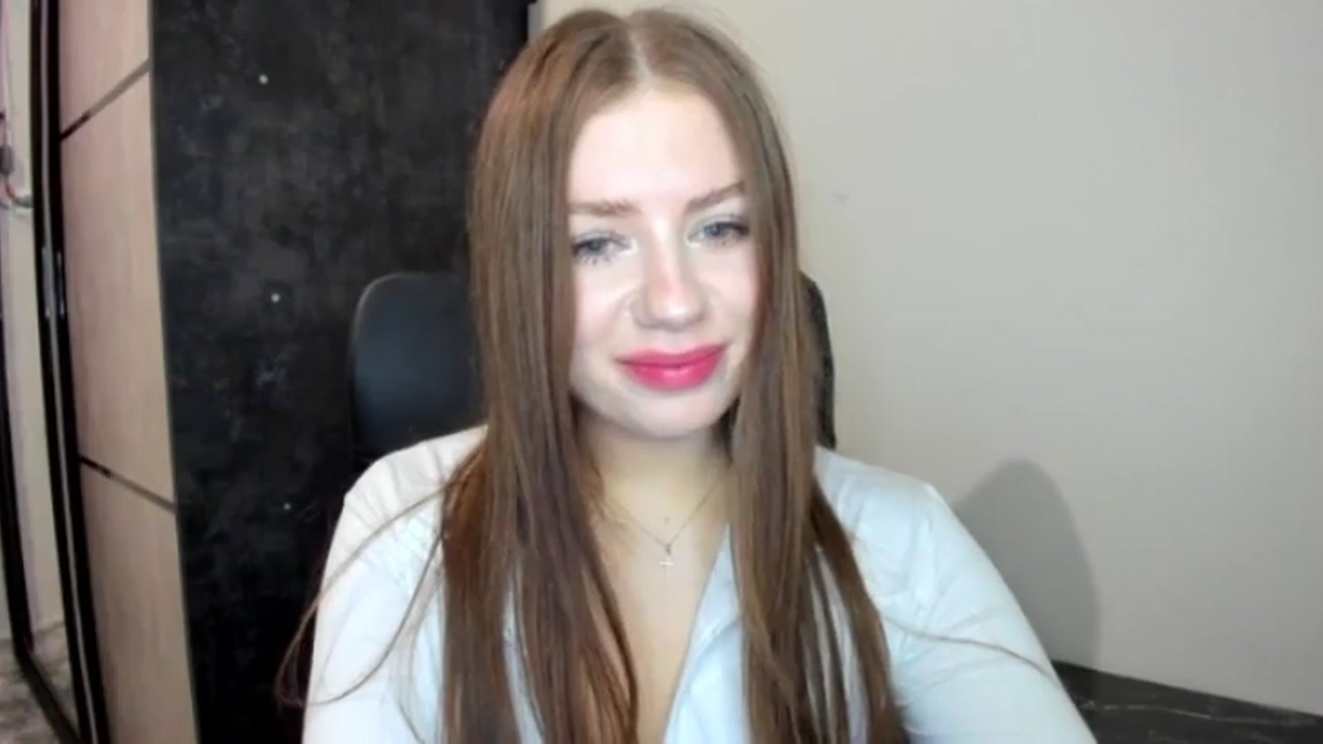 Gallery image thumbnail from FlyingDream's myfreecams stream on, 05/28/2026, 19:52 image 10 of 20