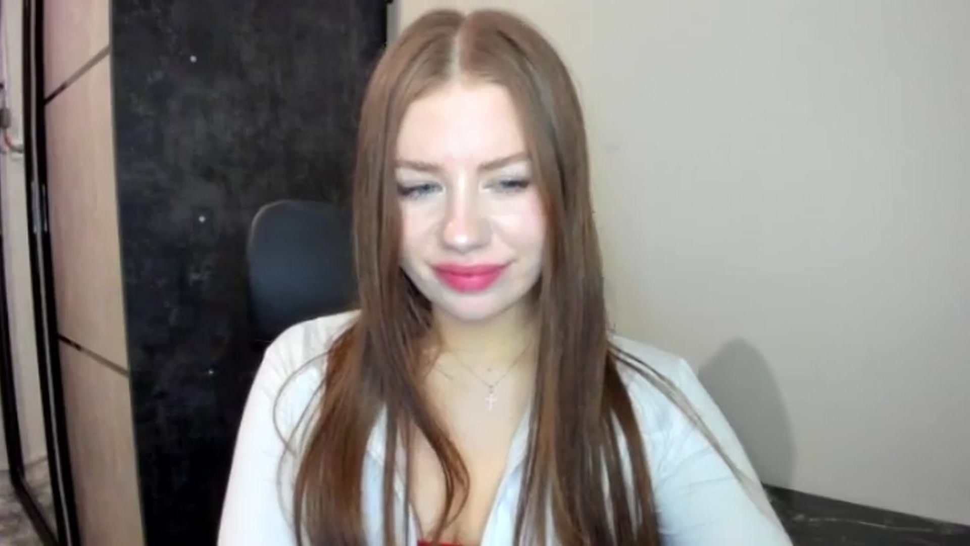 Gallery image thumbnail from FlyingDream's myfreecams stream on, 05/28/2026, 19:52 image 12 of 20