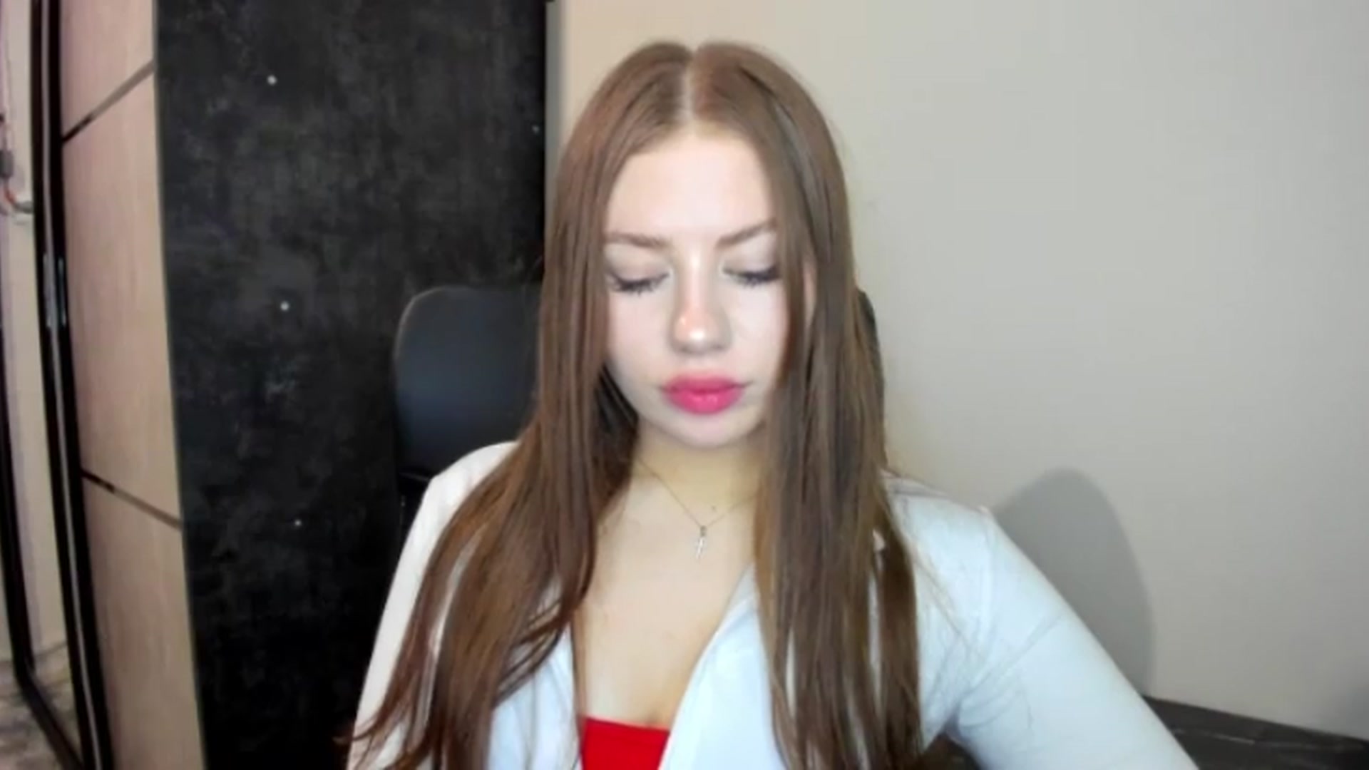 Gallery image thumbnail from FlyingDream's myfreecams stream on, 05/28/2026, 19:52 image 19 of 20