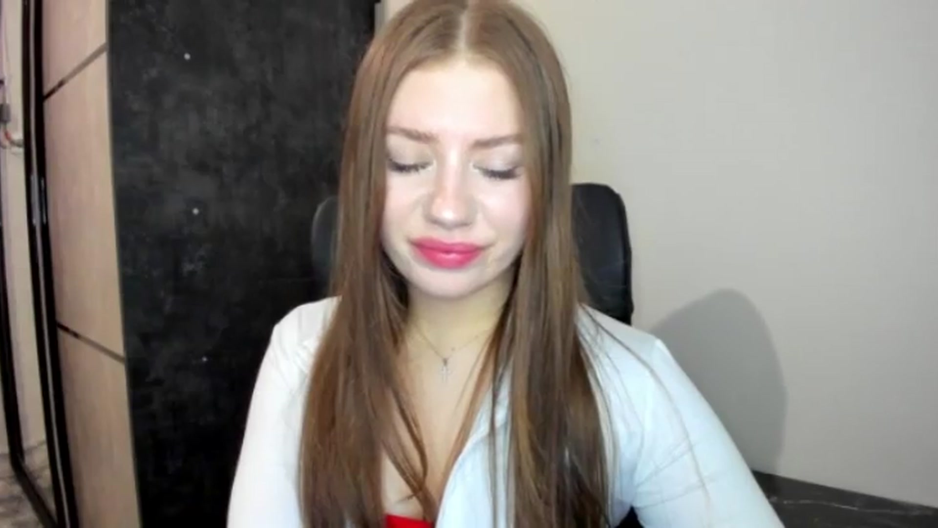 Gallery image thumbnail from FlyingDream's myfreecams stream on, 05/28/2026, 19:52 image 4 of 20