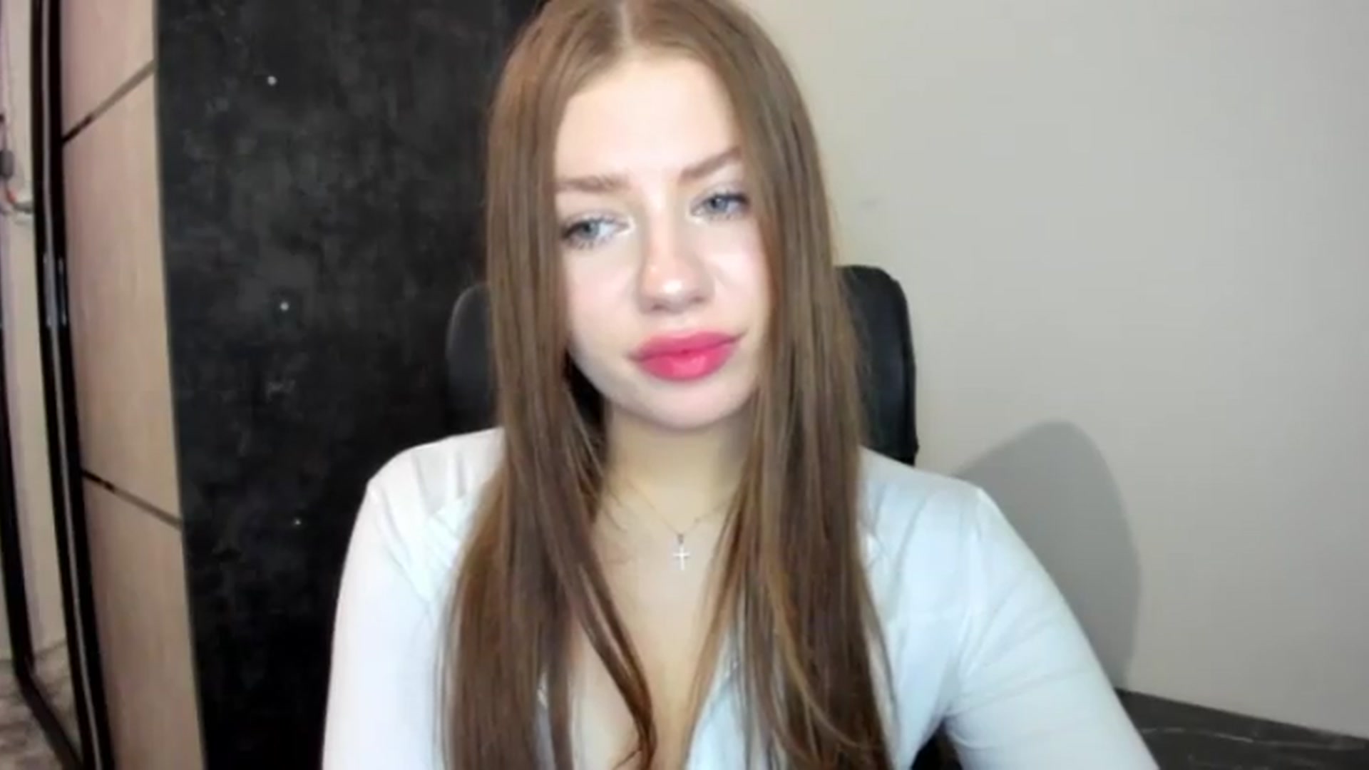 Gallery image thumbnail from FlyingDream's myfreecams stream on, 05/28/2026, 19:52 image 2 of 20