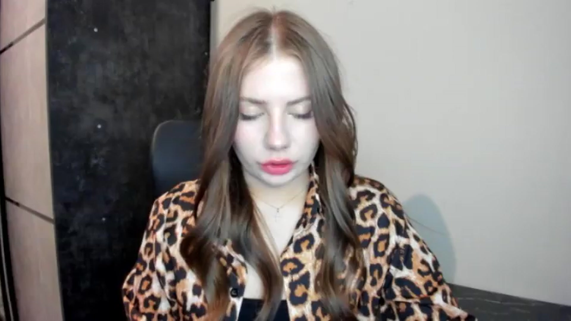 Gallery image thumbnail from FlyingDream's myfreecams stream on, 05/29/2026, 19:21 image 9 of 20