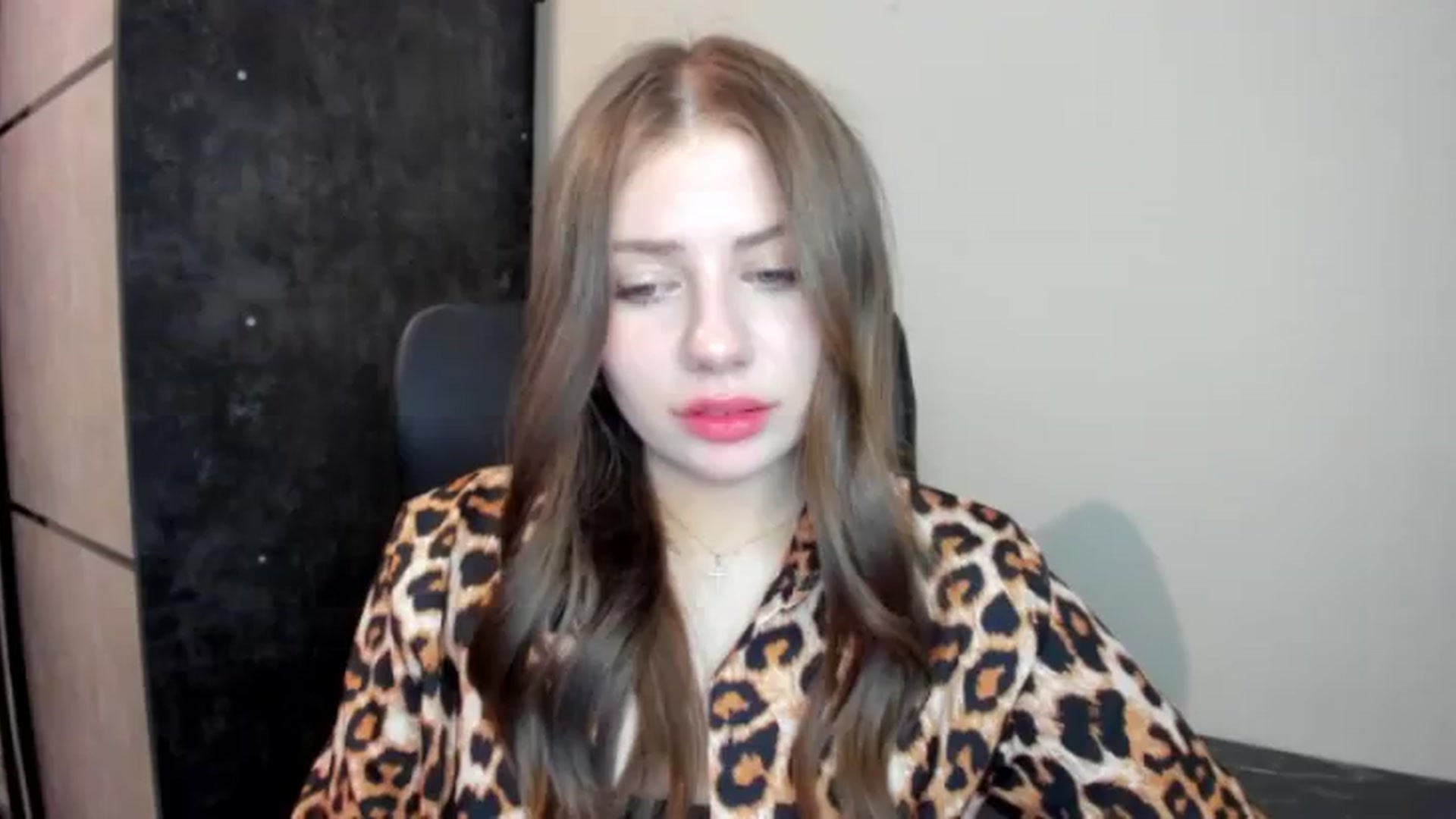 Gallery image thumbnail from FlyingDream's myfreecams stream on, 05/29/2026, 19:21 image 16 of 20