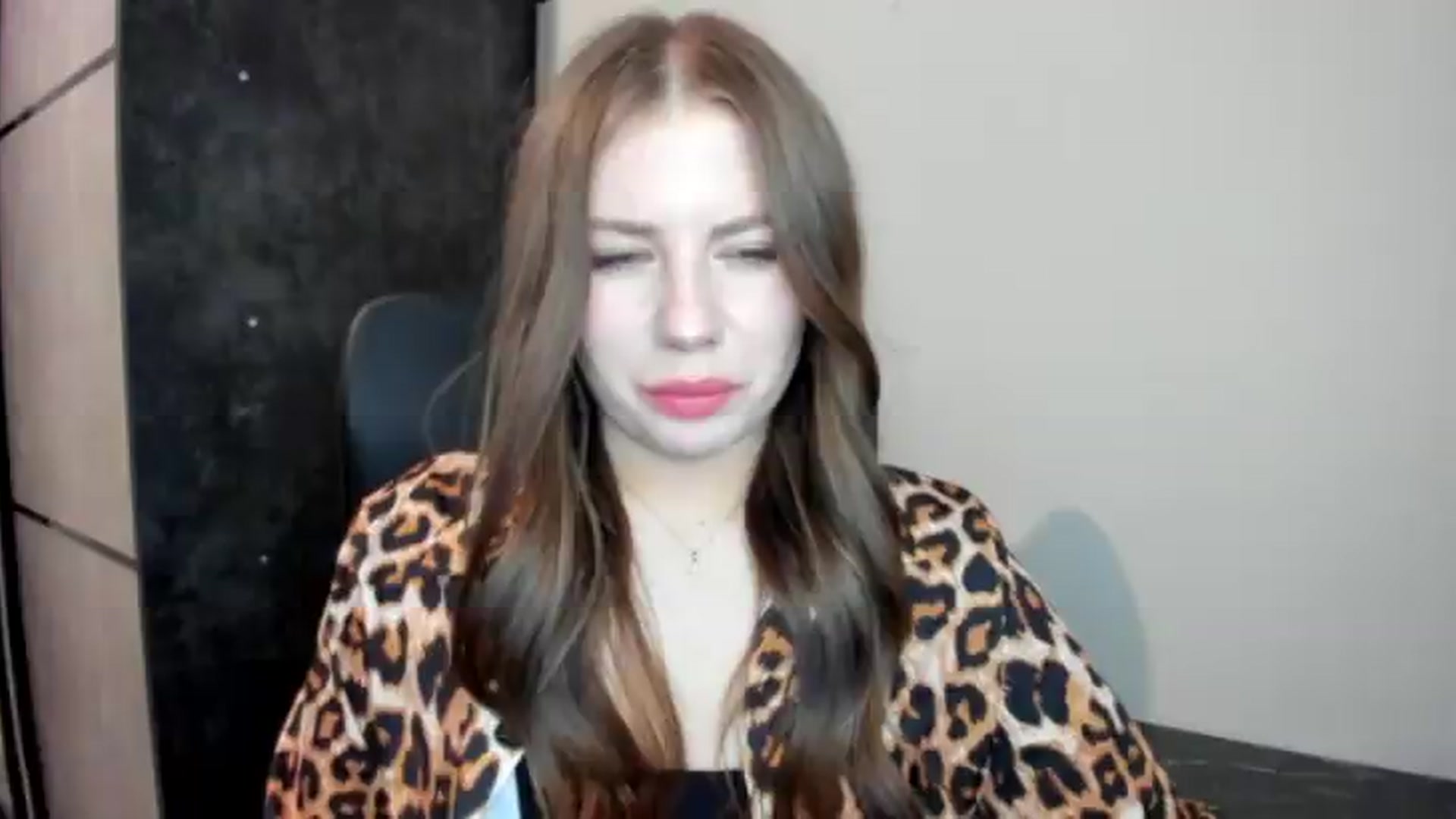Gallery image thumbnail from FlyingDream's myfreecams stream on, 05/29/2026, 19:21 image 7 of 20