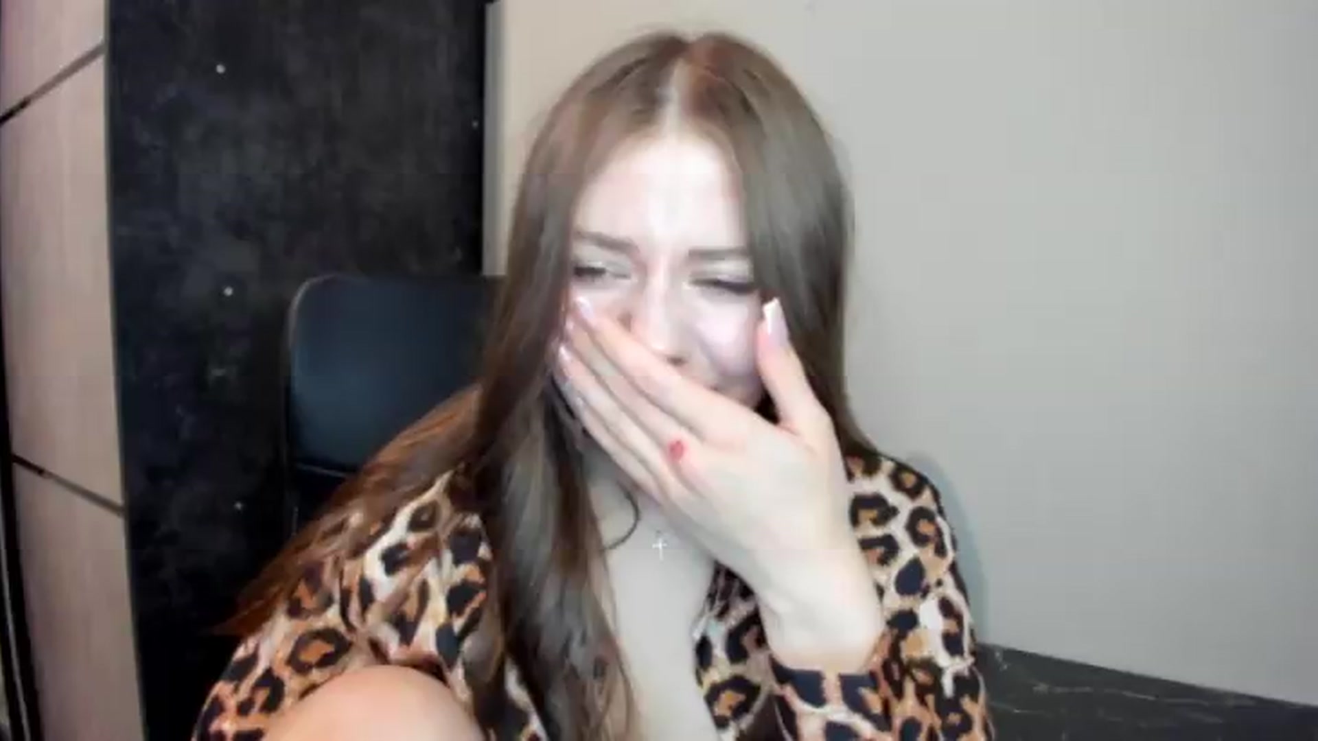 Gallery image thumbnail from FlyingDream's myfreecams stream on, 05/29/2026, 19:21 image 19 of 20