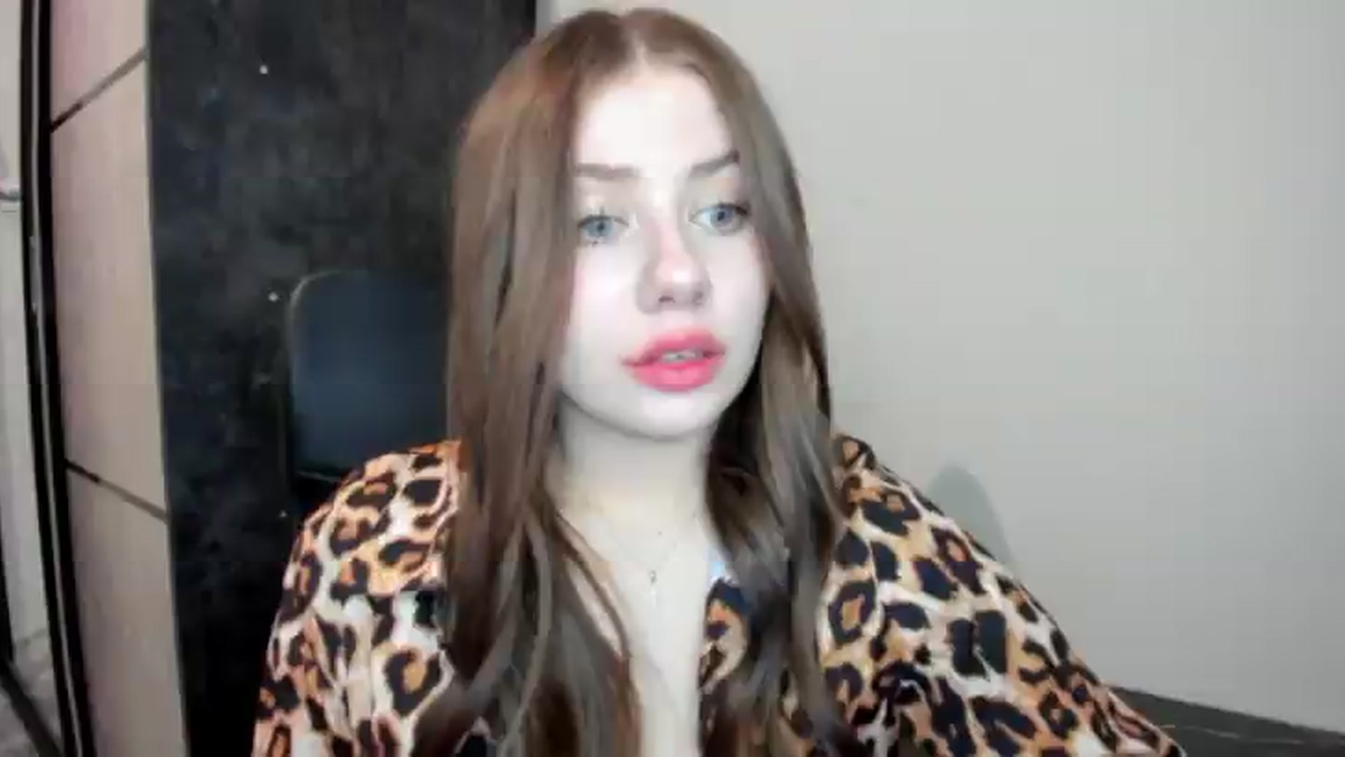 Gallery image thumbnail from FlyingDream's myfreecams stream on, 05/29/2026, 19:21 image 2 of 20