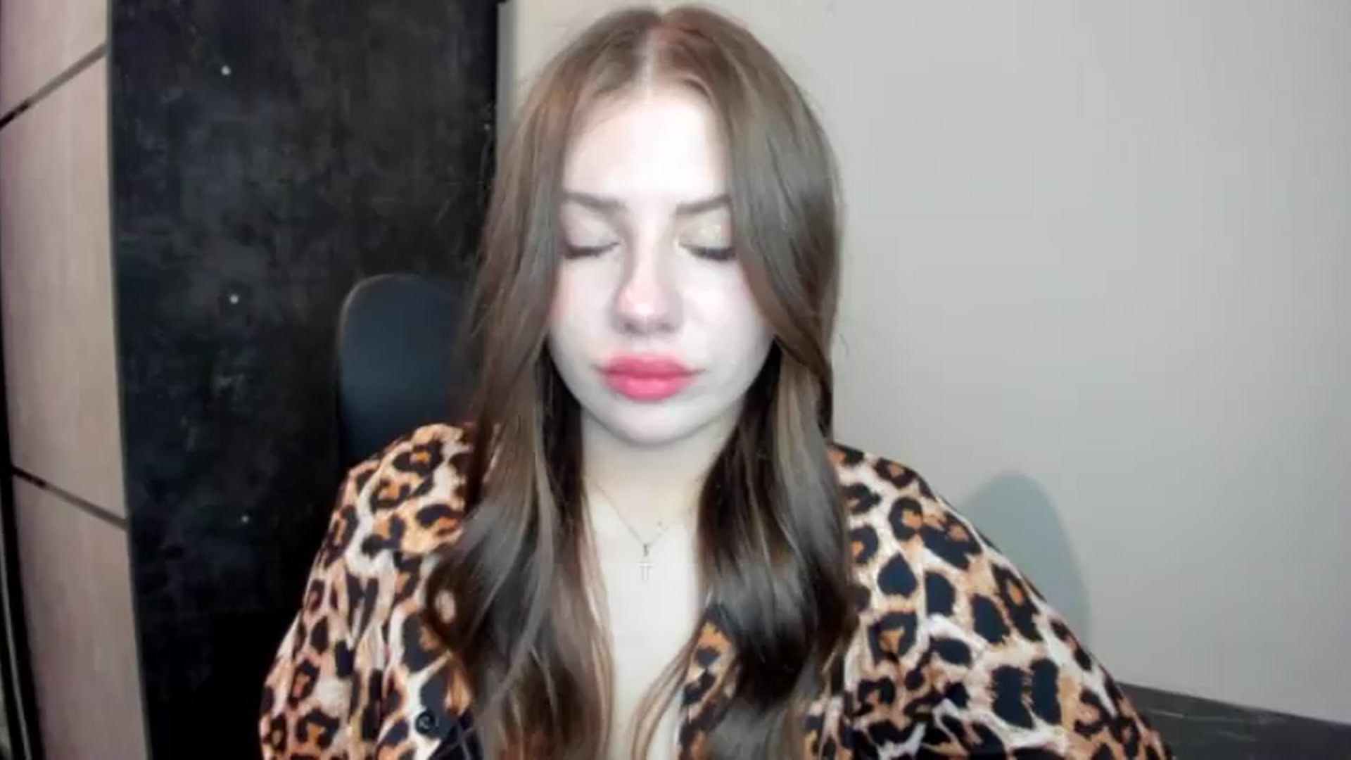 Gallery image thumbnail from FlyingDream's myfreecams stream on, 05/29/2026, 19:21 image 8 of 20