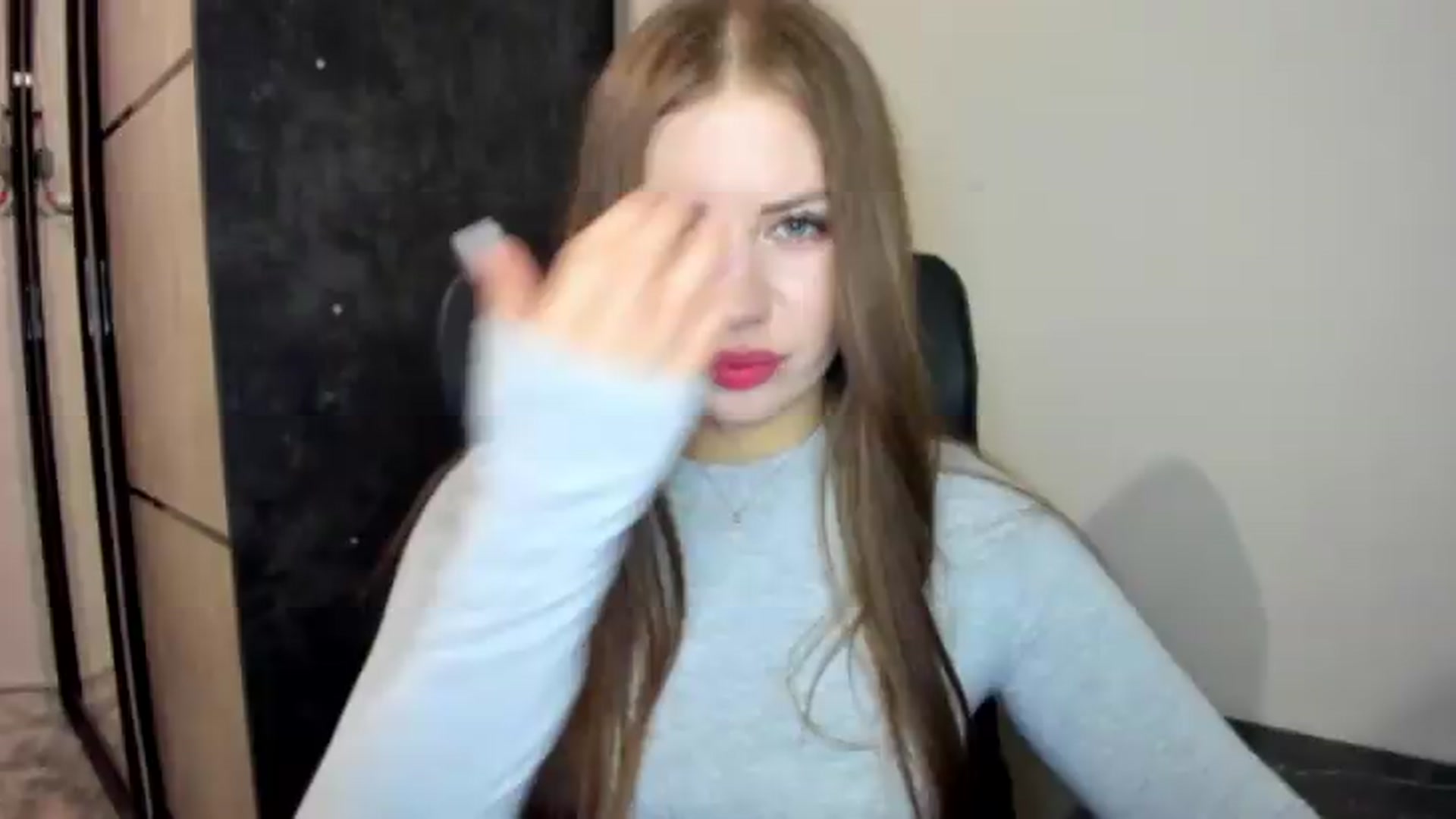 Gallery image thumbnail from FlyingDream's myfreecams stream on, 05/30/2026, 20:08 image 8 of 20