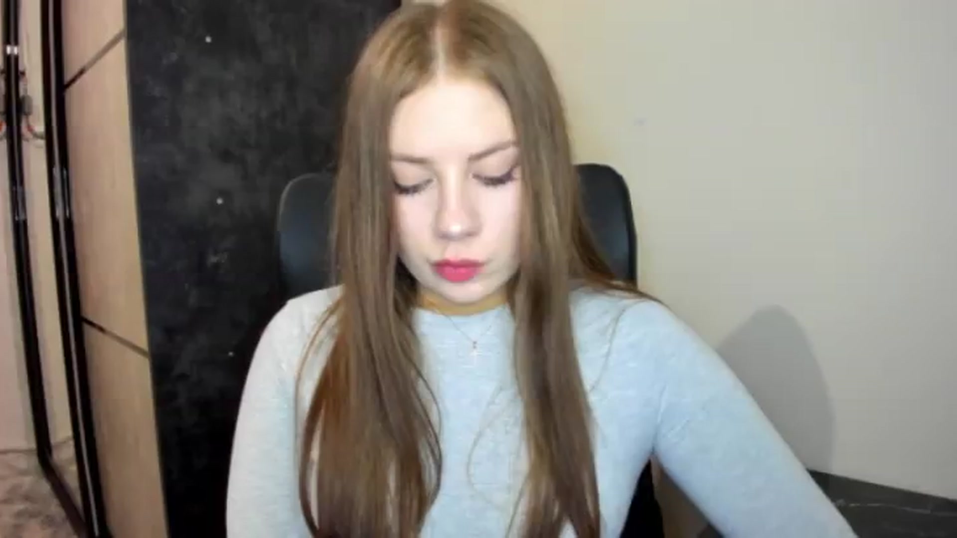 Gallery image thumbnail from FlyingDream's myfreecams stream on, 05/30/2026, 20:08 image 2 of 20