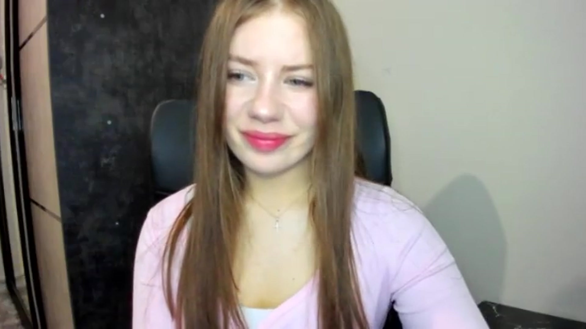 Gallery image thumbnail from FlyingDream's myfreecams stream on, 06/01/2026, 18:59 image 18 of 20