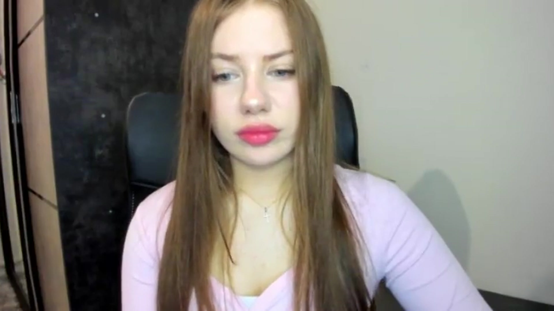 Gallery image thumbnail from FlyingDream's myfreecams stream on, 06/01/2026, 18:59 image 3 of 20