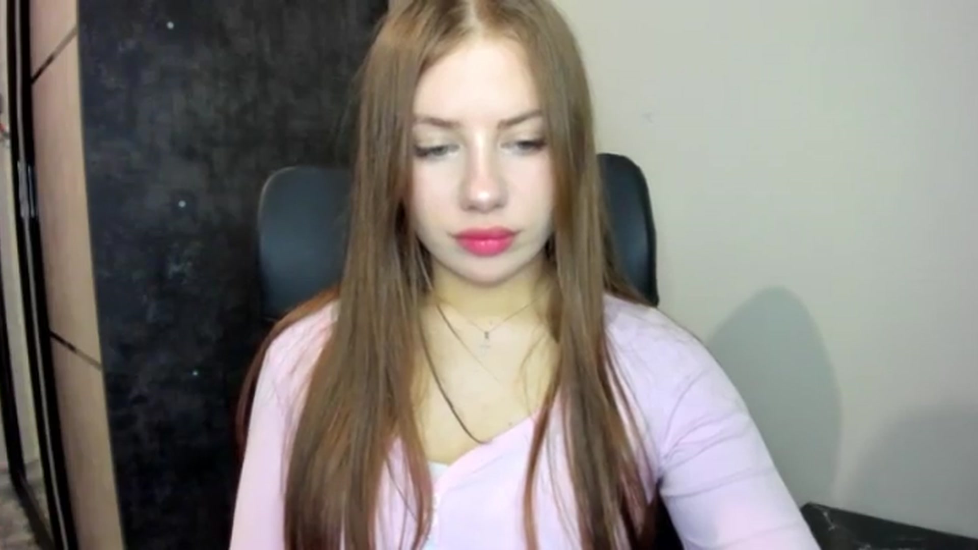 Gallery image thumbnail from FlyingDream's myfreecams stream on, 06/01/2026, 18:59 image 12 of 20
