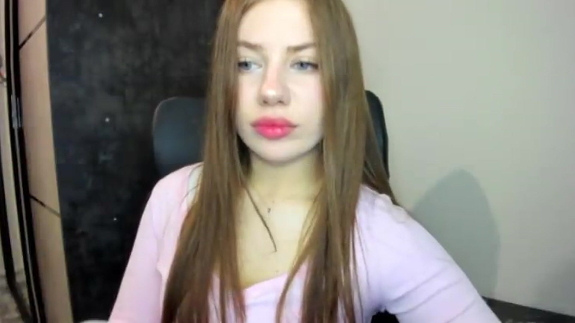 Gallery image thumbnail from FlyingDream's myfreecams stream on, 06/01/2026, 18:59 image 11 of 20