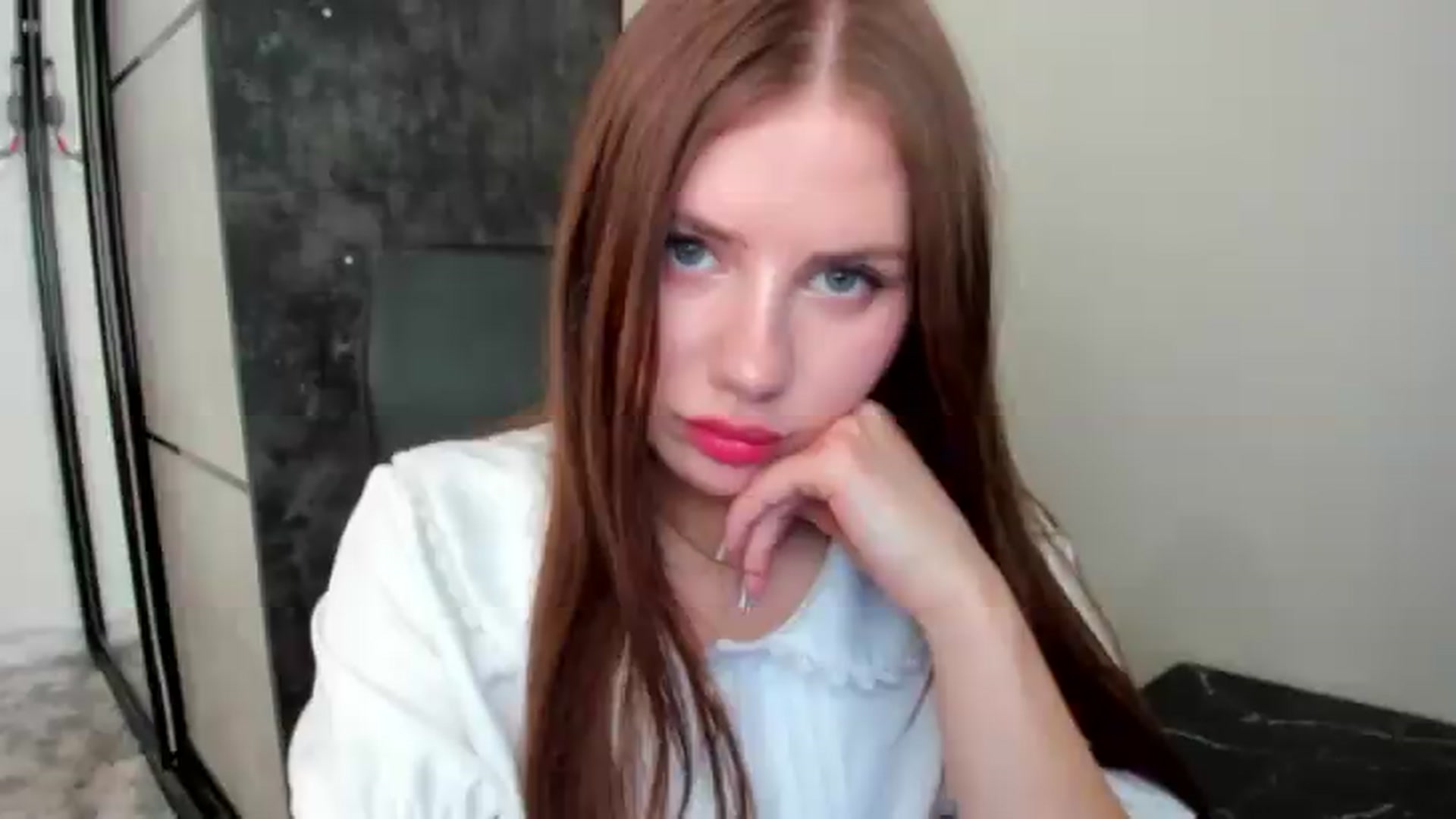 Gallery image thumbnail from FlyingDream's myfreecams stream on, 06/02/2026, 13:16 image 14 of 20