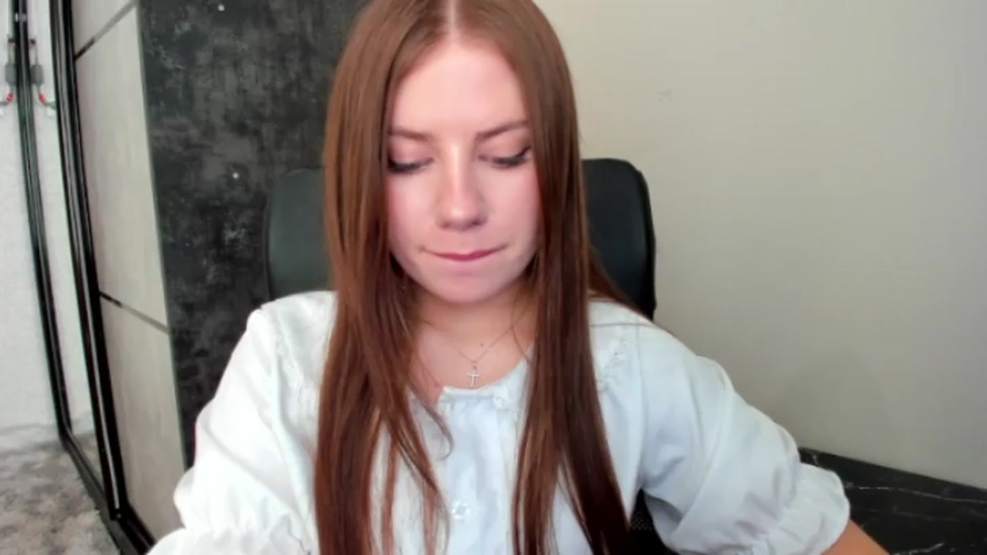 Gallery image thumbnail from FlyingDream's myfreecams stream on, 06/02/2026, 13:16 image 10 of 20