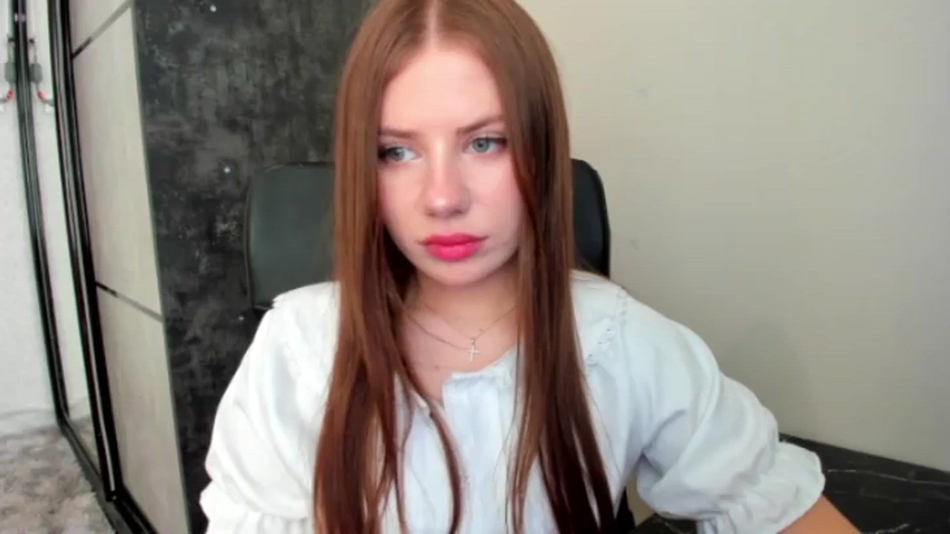 Gallery image thumbnail from FlyingDream's myfreecams stream on, 06/02/2026, 13:16 image 19 of 20