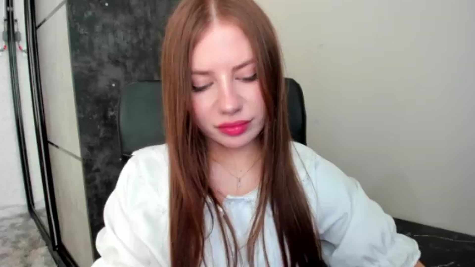 Gallery image thumbnail from FlyingDream's myfreecams stream on, 06/02/2026, 13:16 image 13 of 20