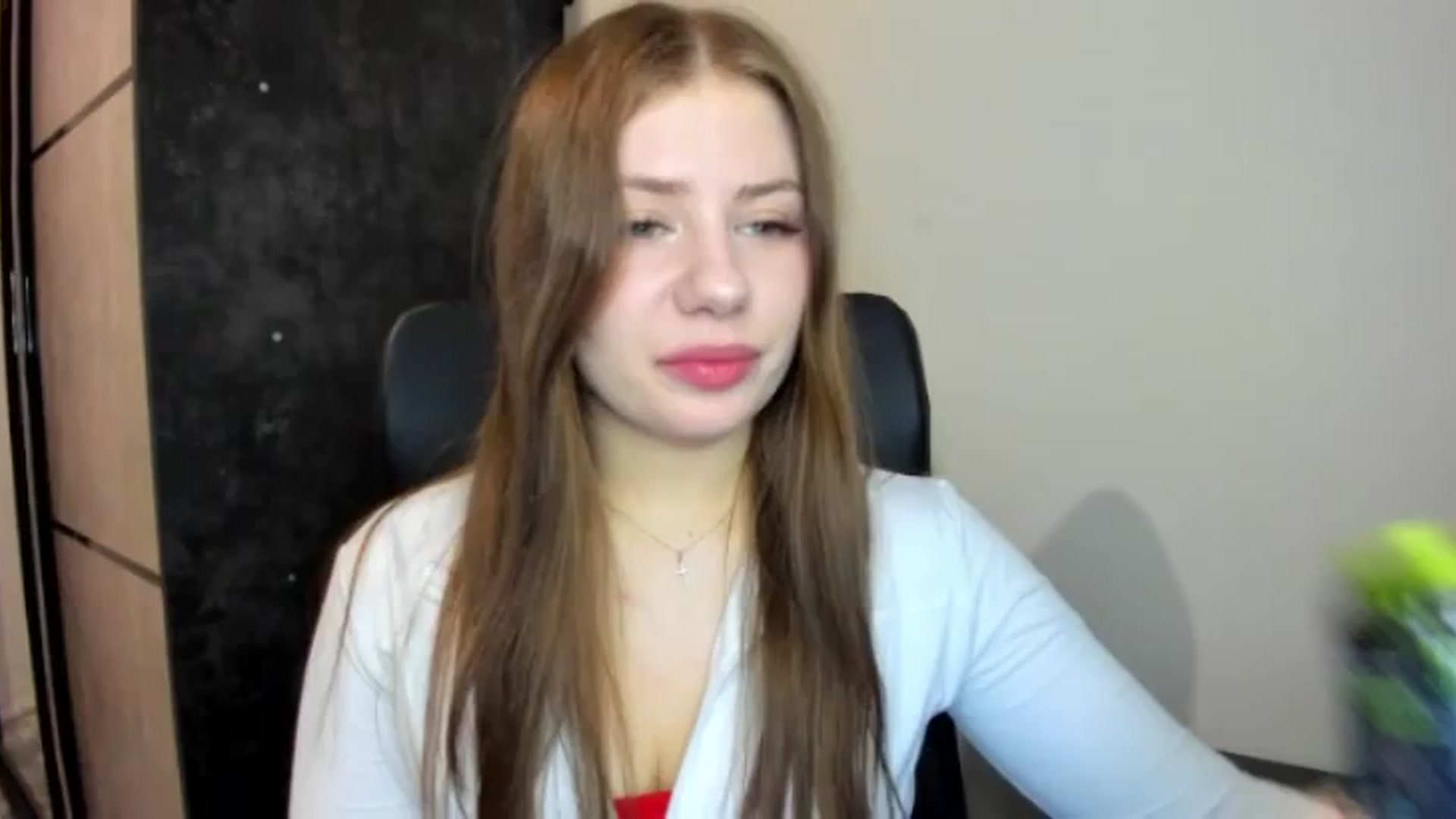 Gallery image thumbnail from FlyingDream's myfreecams stream on, 06/05/2026, 18:58 image 4 of 20