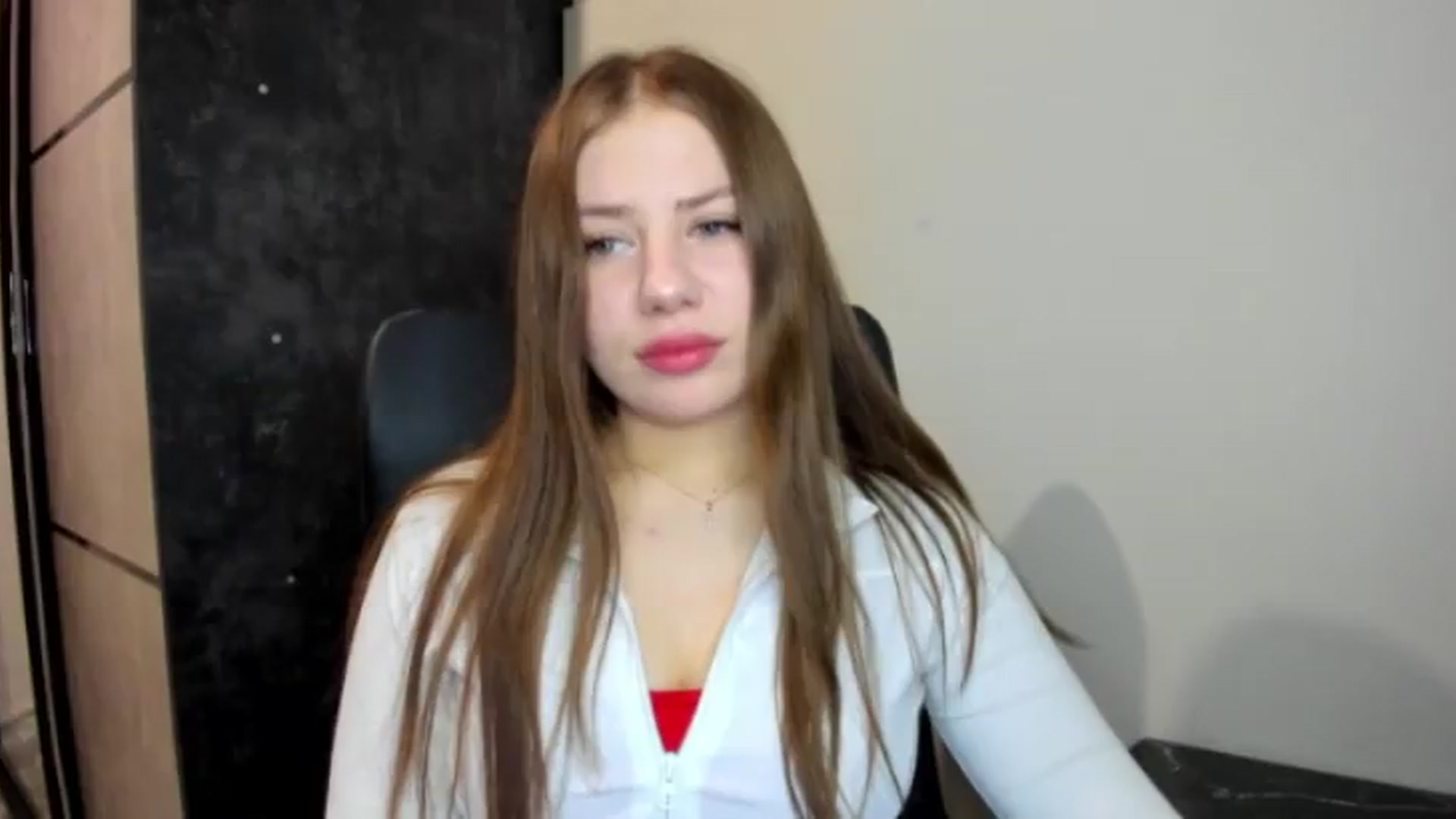 Gallery image thumbnail from FlyingDream's myfreecams stream on, 06/05/2026, 18:58 image 1 of 20