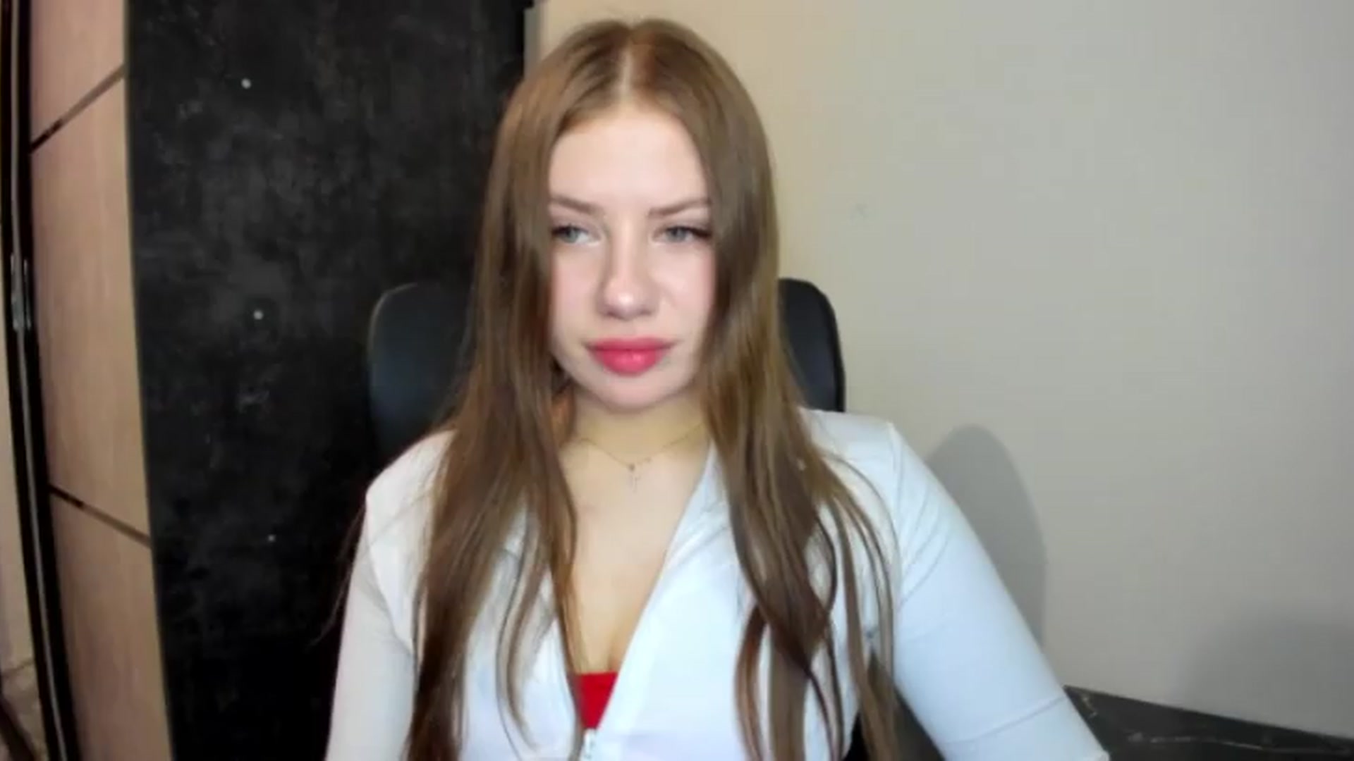 Gallery image thumbnail from FlyingDream's myfreecams stream on, 06/05/2026, 18:58 image 11 of 20
