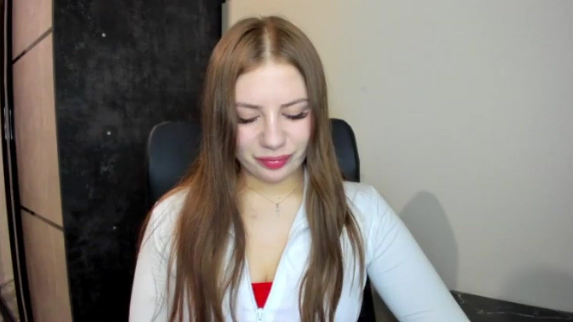 Gallery image thumbnail from FlyingDream's myfreecams stream on, 06/05/2026, 18:58 image 3 of 20