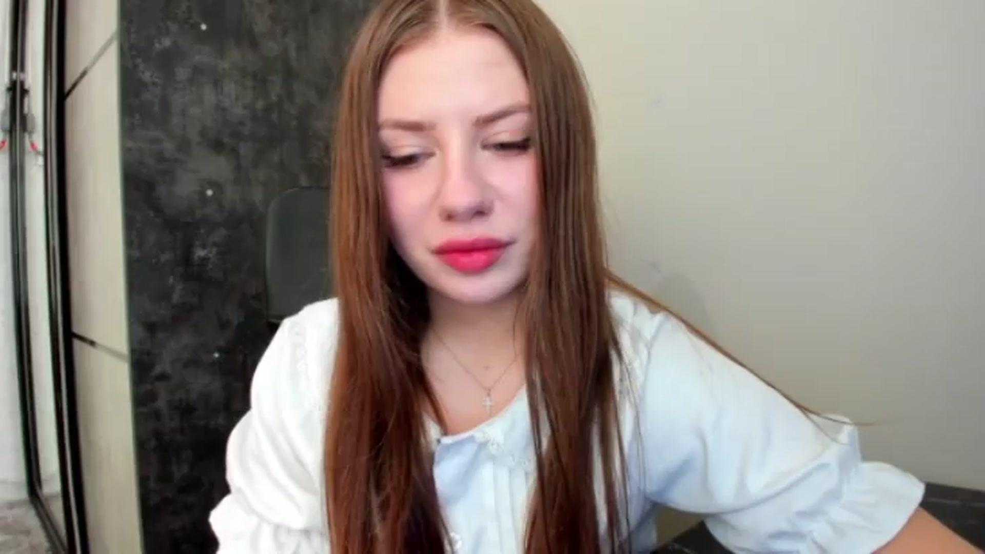 Gallery image thumbnail from FlyingDream's myfreecams stream on, 06/19/2026, 15:33 image 5 of 20