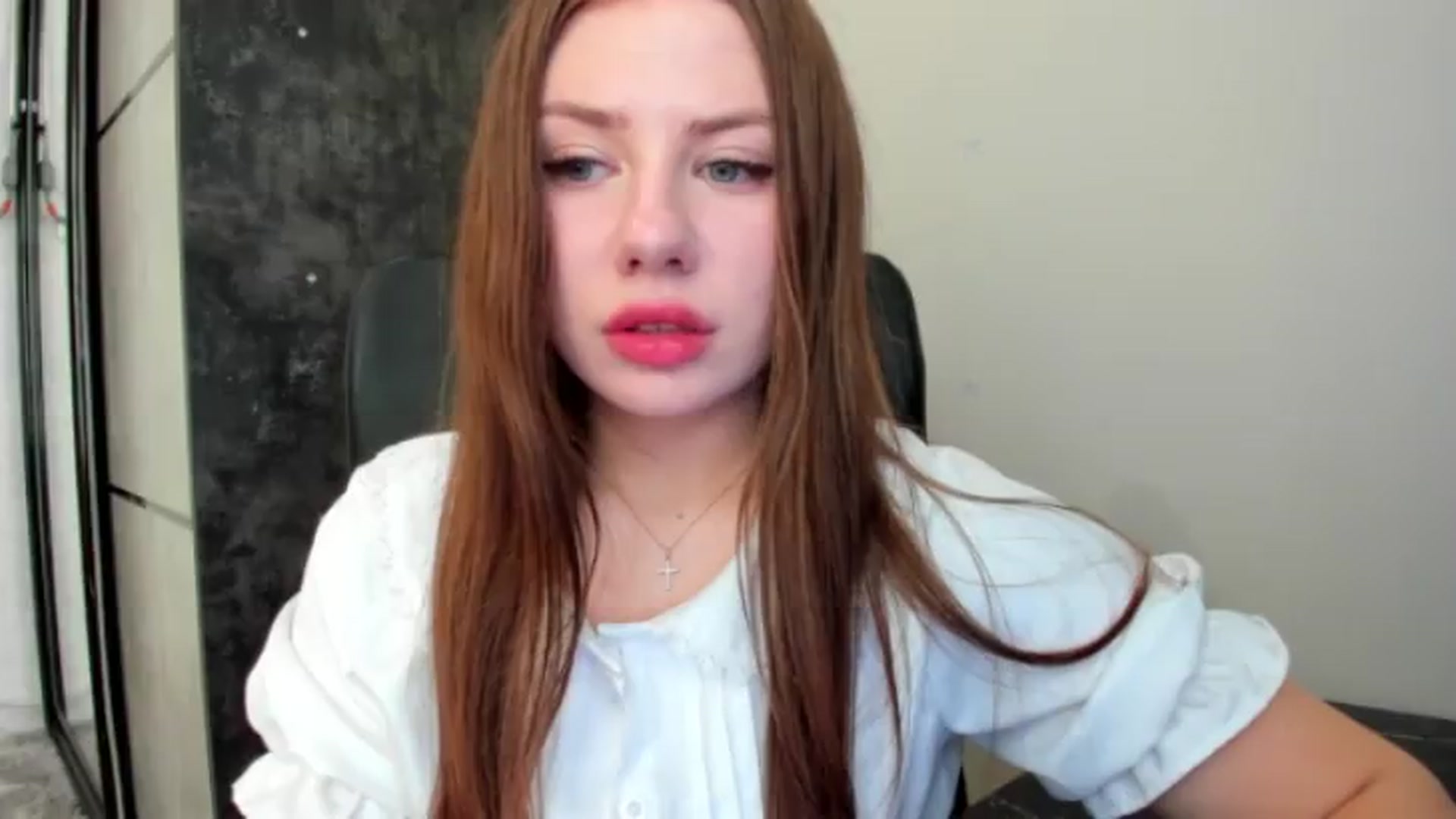 Gallery image thumbnail from FlyingDream's myfreecams stream on, 06/19/2026, 15:33 image 1 of 20