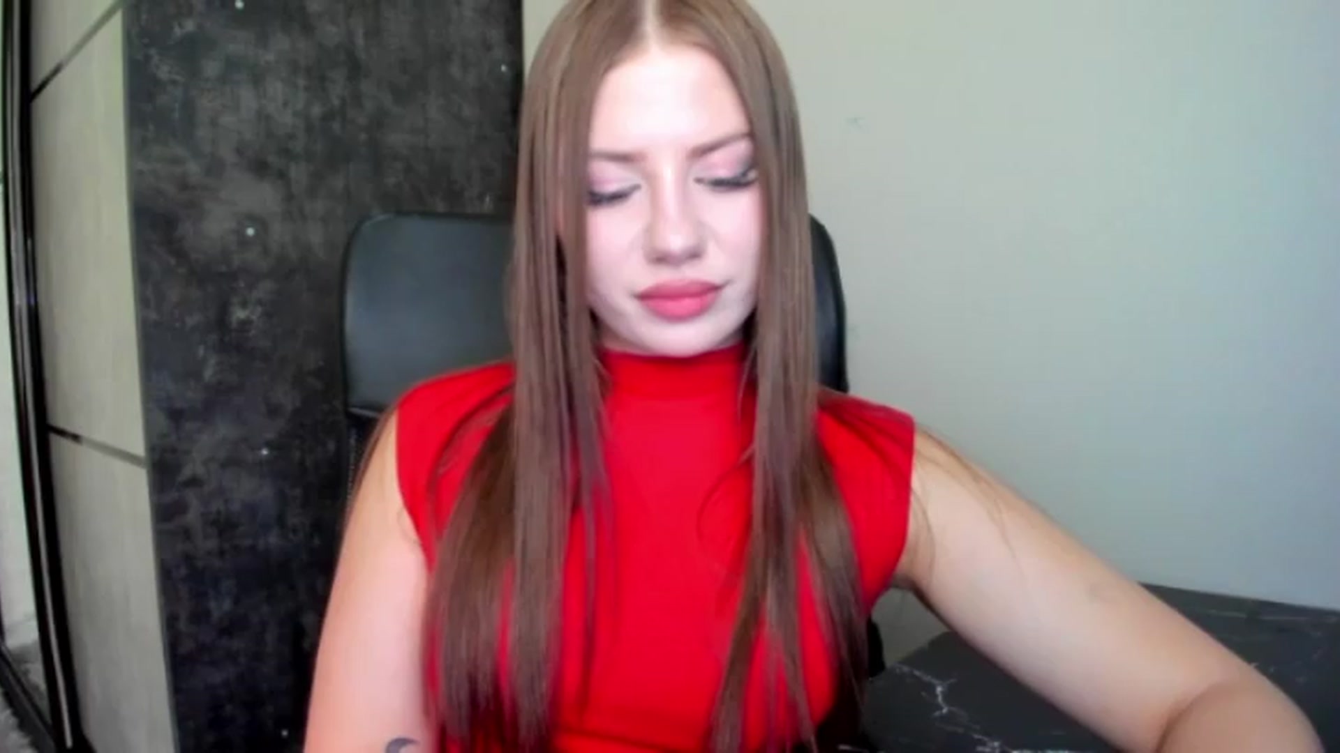 Gallery image thumbnail from FlyingDream's myfreecams stream on, 06/24/2026, 15:07 image 4 of 20