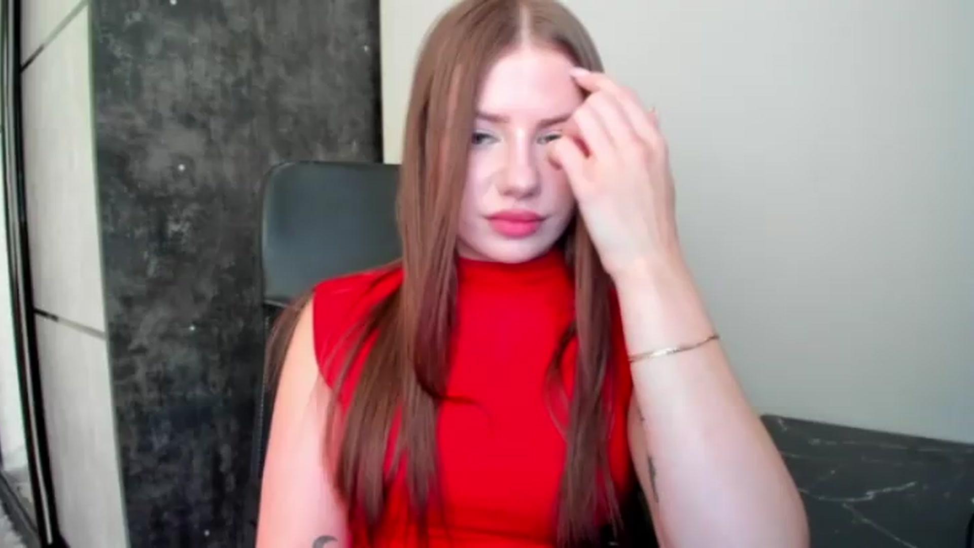 Gallery image thumbnail from FlyingDream's myfreecams stream on, 06/24/2026, 15:07 image 17 of 20