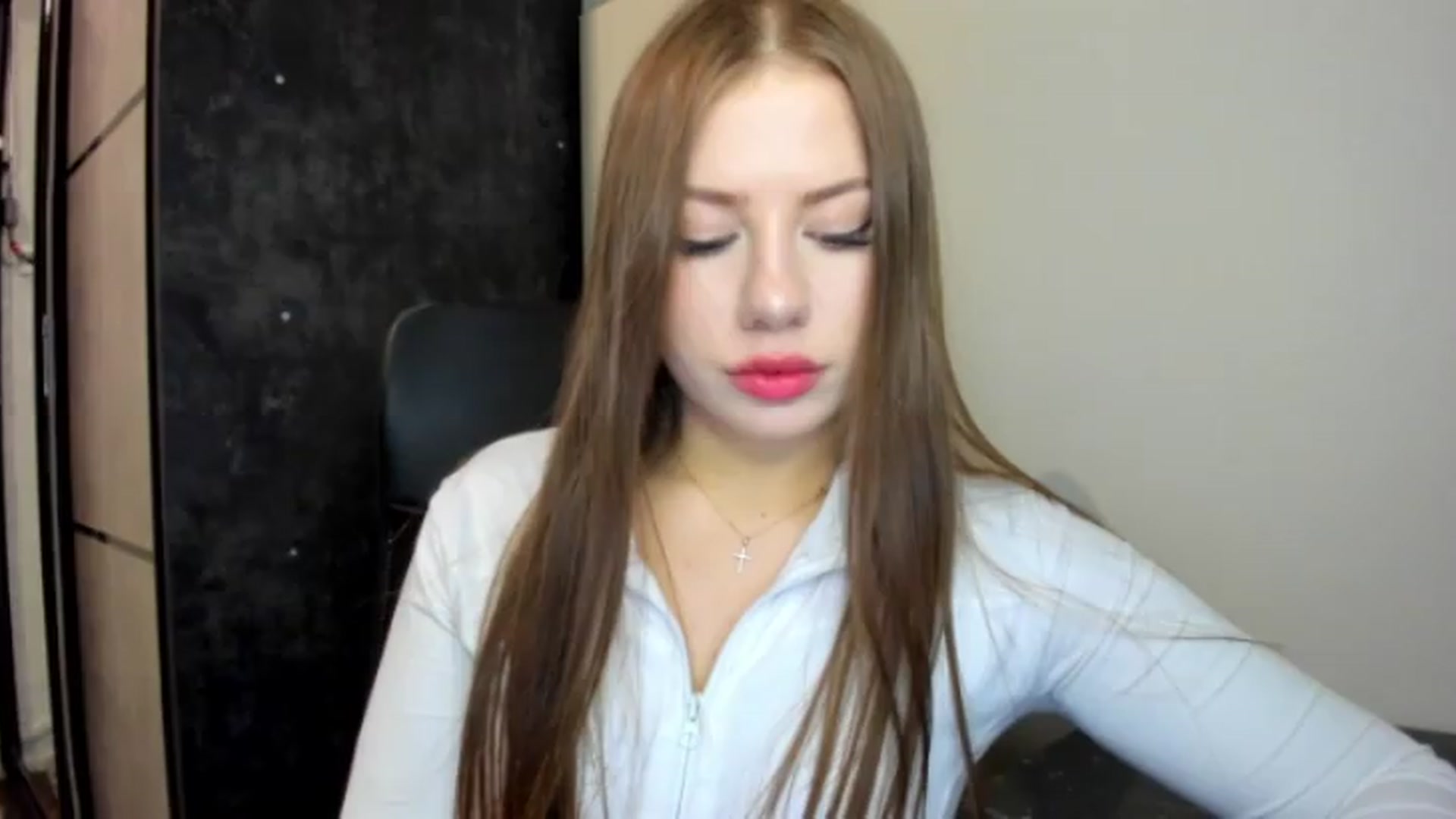 Gallery image thumbnail from FlyingDream's myfreecams stream on, 06/25/2026, 18:58 image 3 of 20