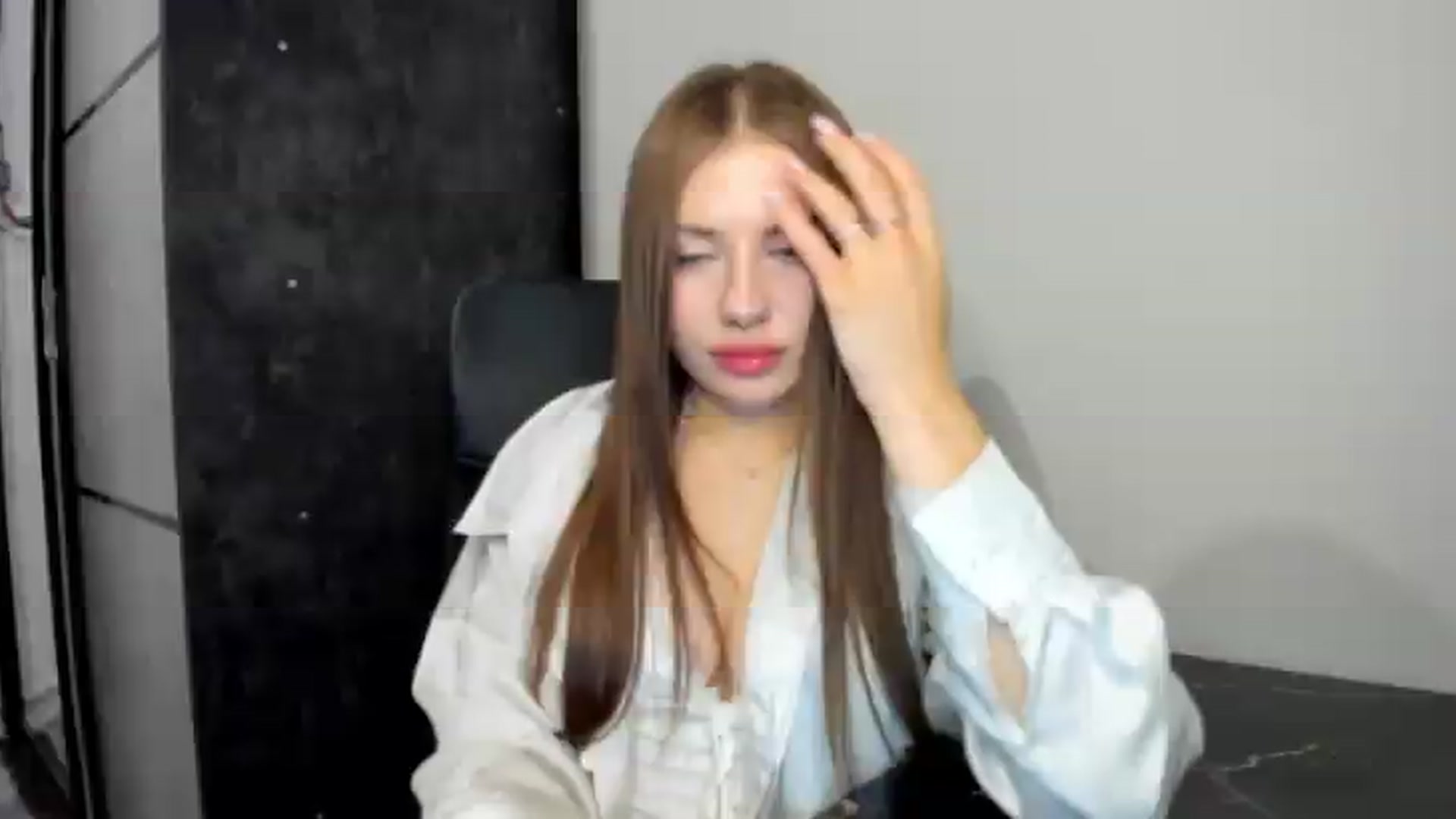 Gallery image thumbnail from FlyingDream's myfreecams stream on, 07/04/2026, 18:40 image 7 of 20