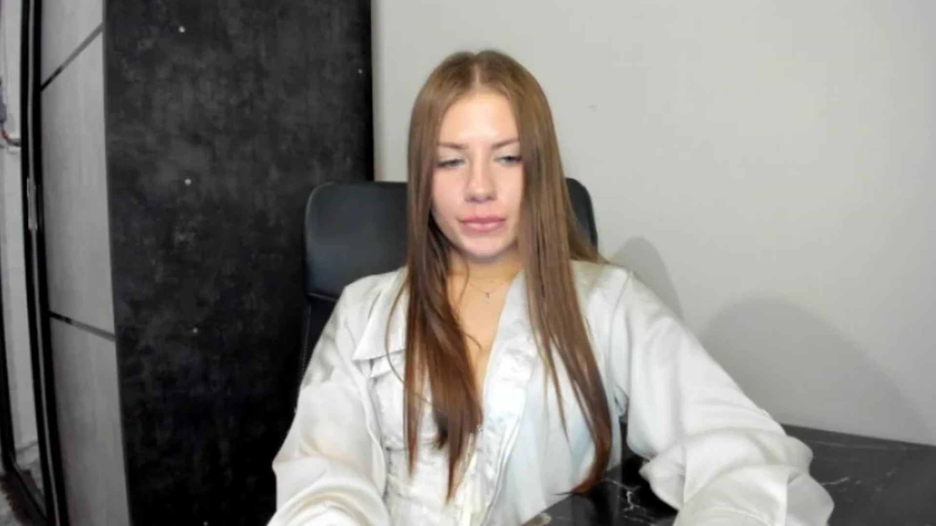 Gallery image thumbnail from FlyingDream's myfreecams stream on, 07/04/2026, 18:40 image 13 of 20