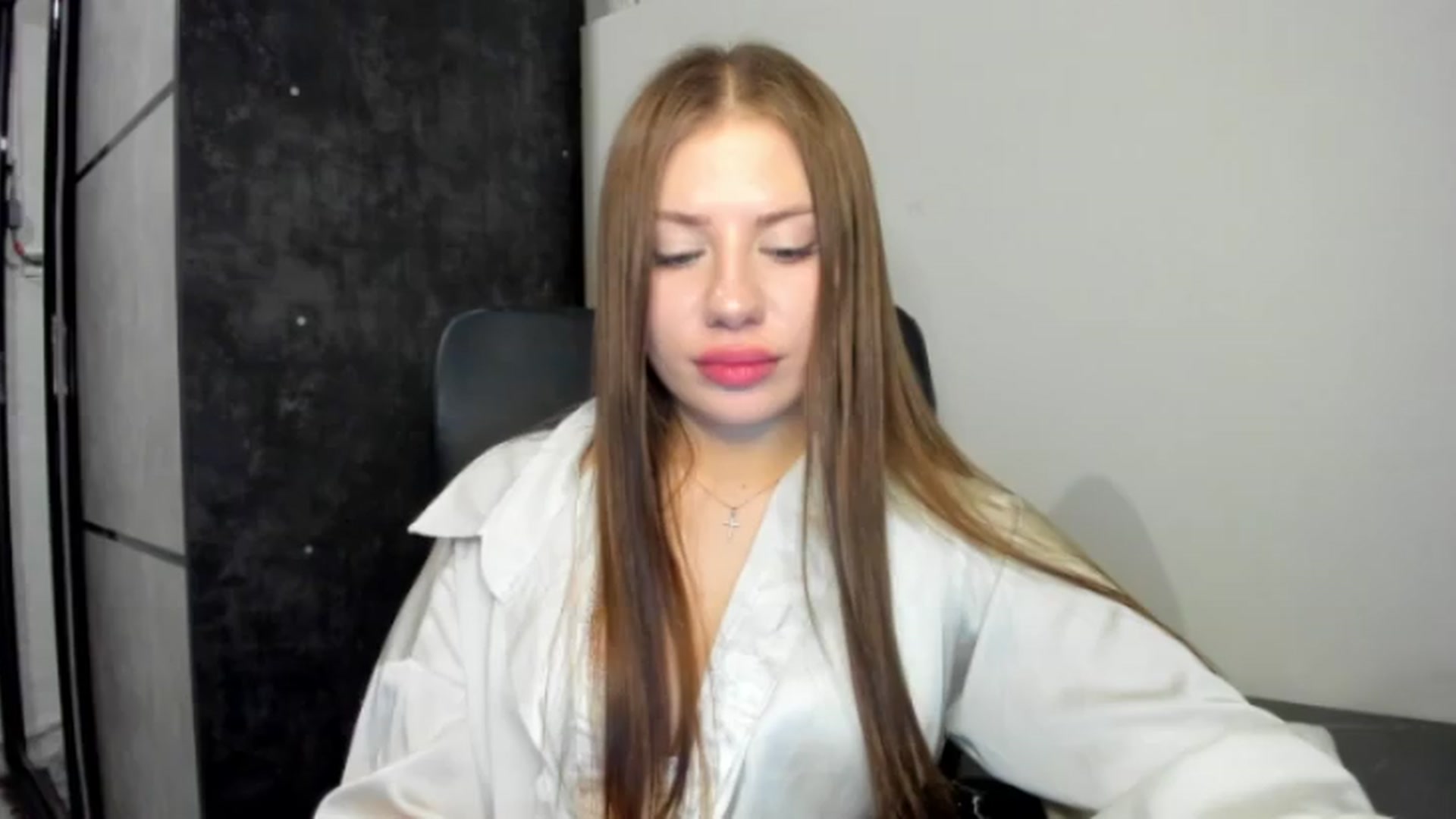 Gallery image thumbnail from FlyingDream's myfreecams stream on, 07/04/2026, 18:40 image 3 of 20