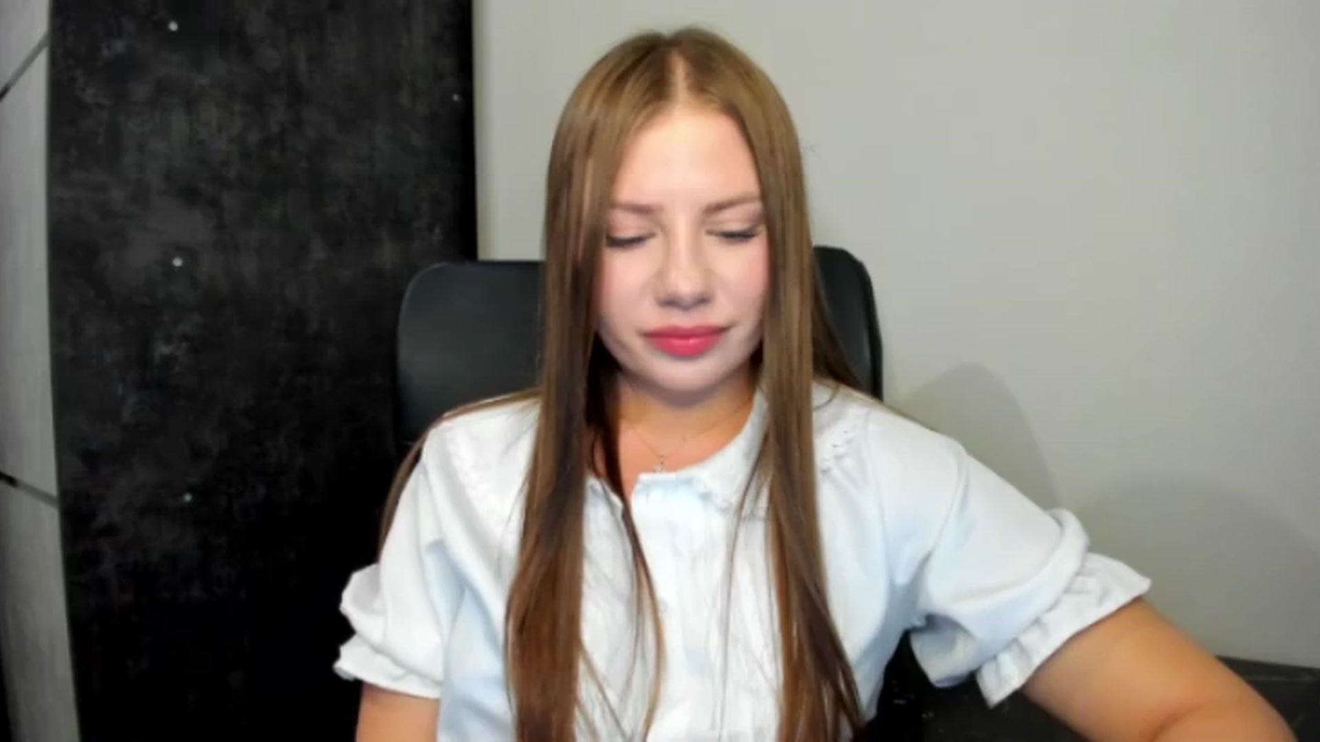 Gallery image thumbnail from FlyingDream's myfreecams stream on, 07/06/2026, 15:23 image 20 of 20