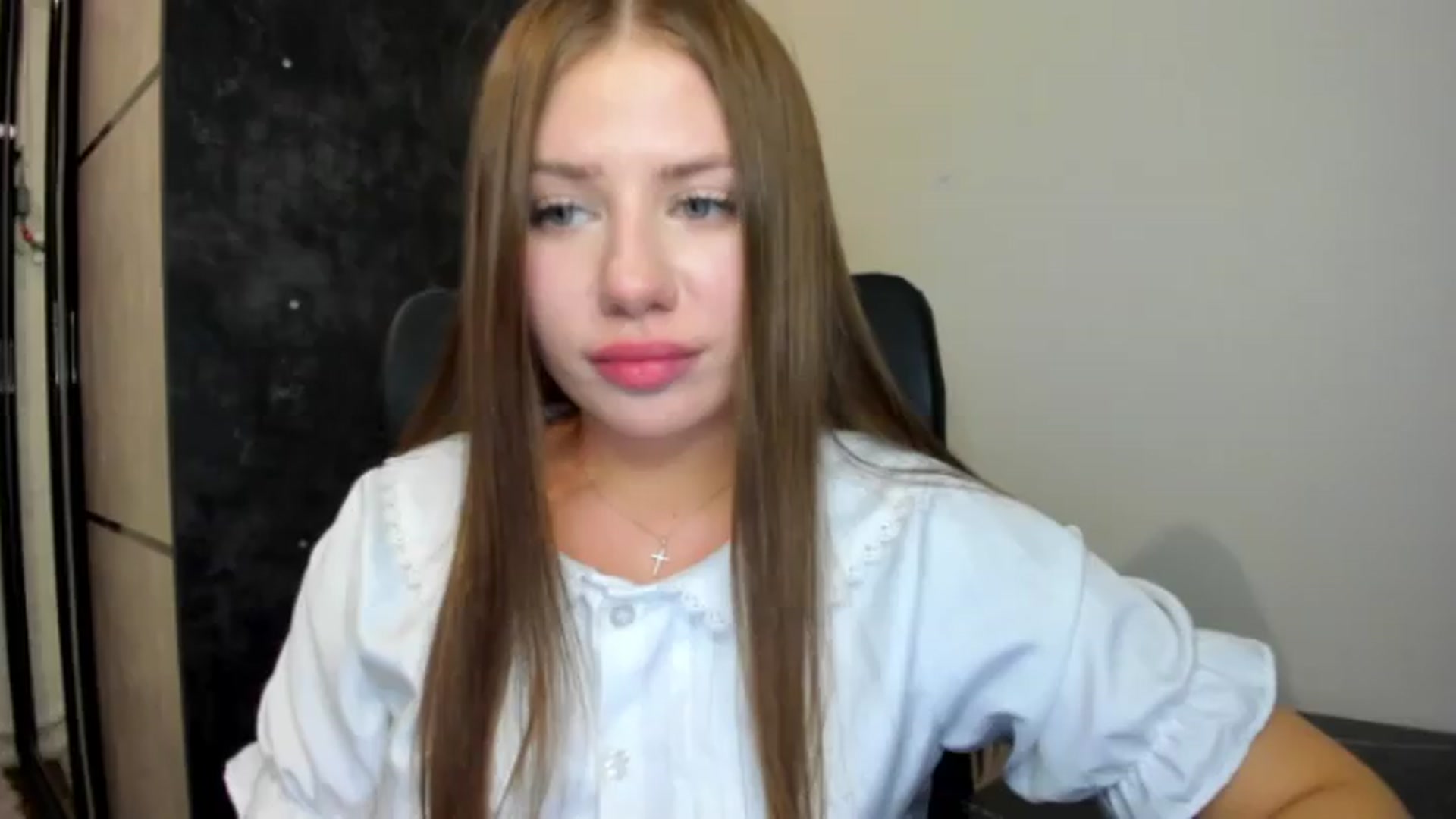 Gallery image thumbnail from FlyingDream's myfreecams stream on, 07/06/2026, 16:15 image 2 of 20